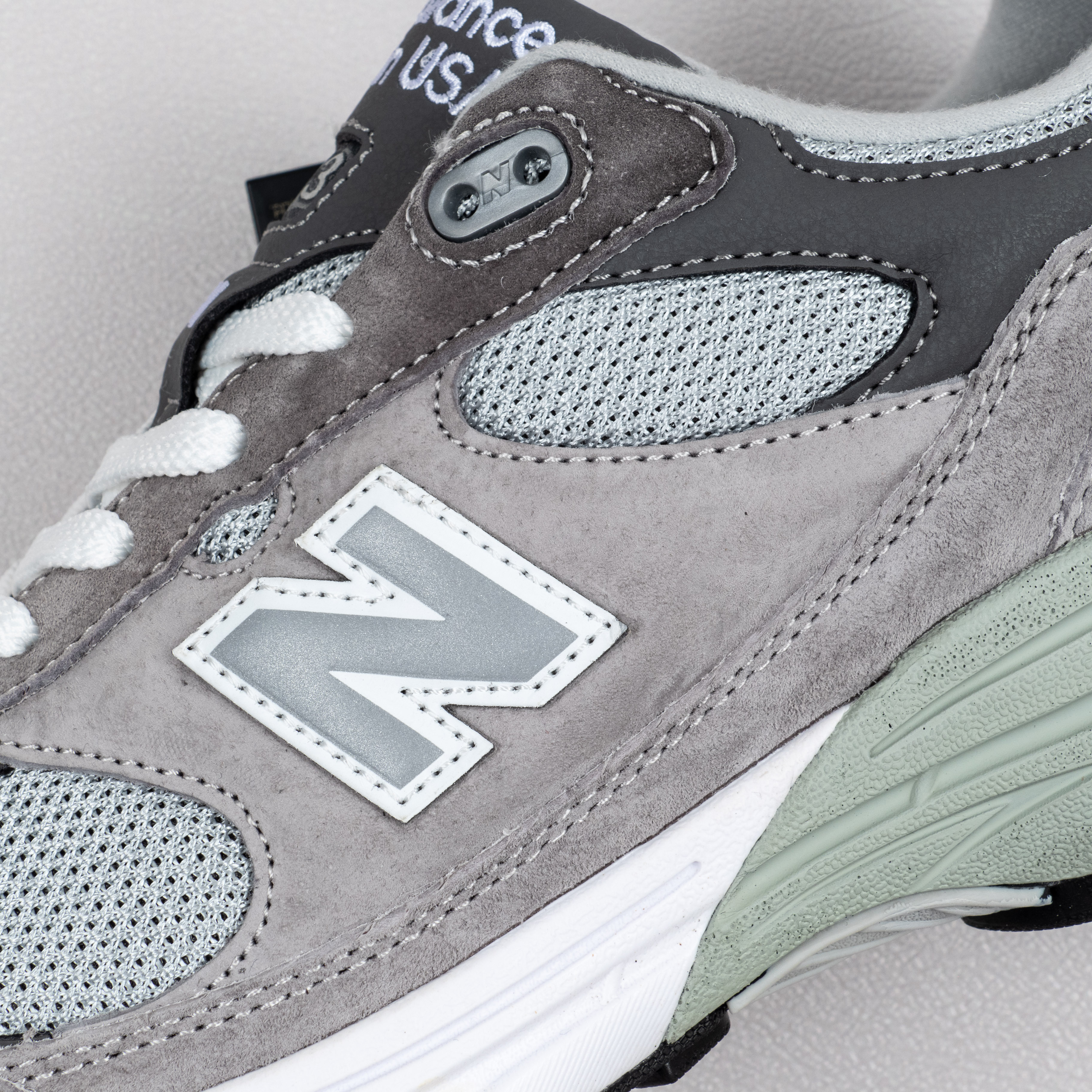 【Free Shipping】993 MIU Grey