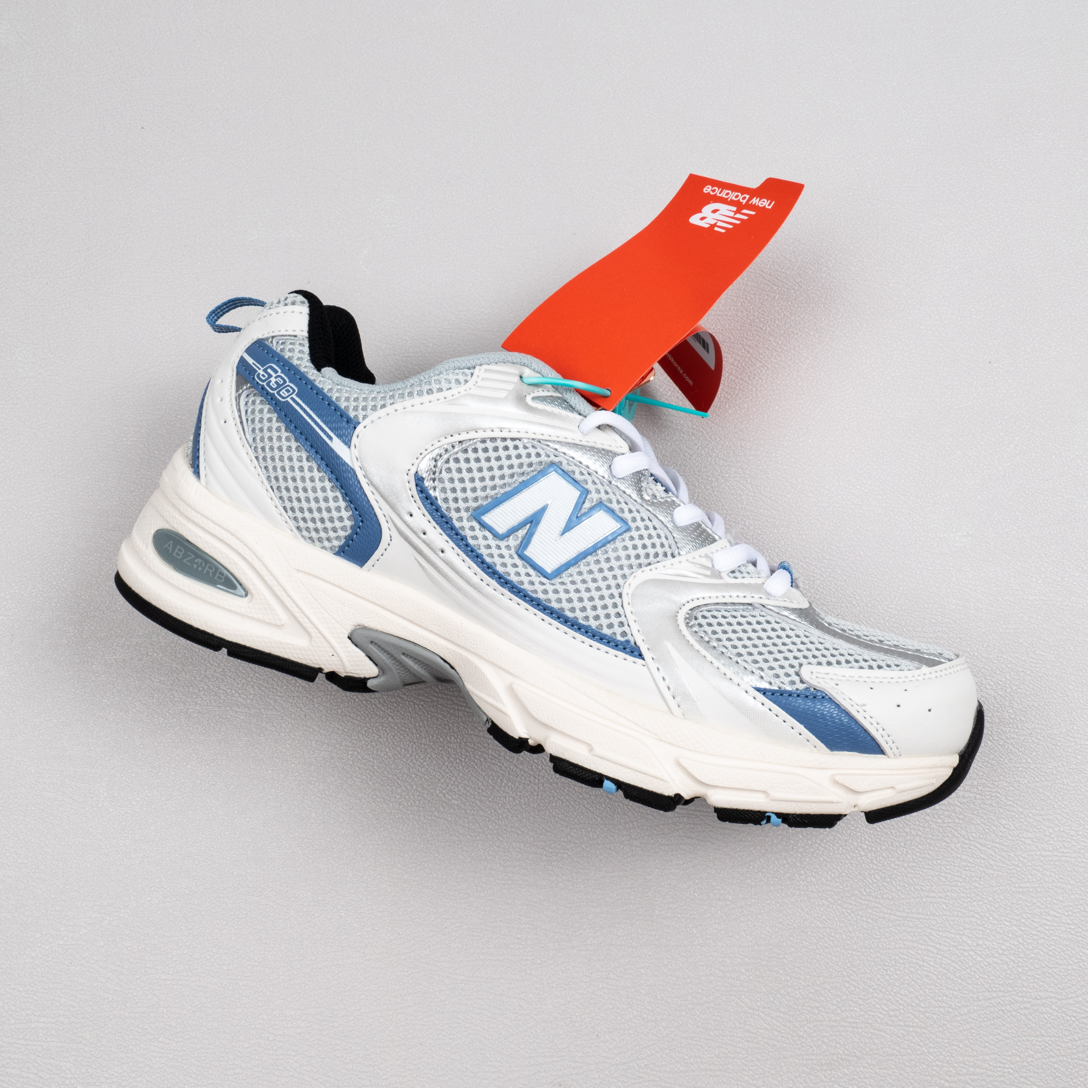 【Free Shipping】530系列白蓝复古老爹鞋休闲运动跑步鞋MR530KC