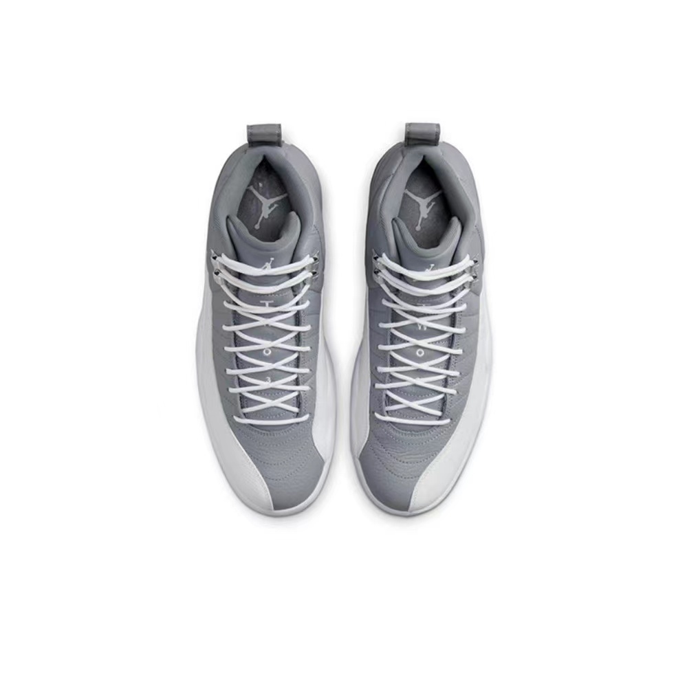 12 Retro Stealth