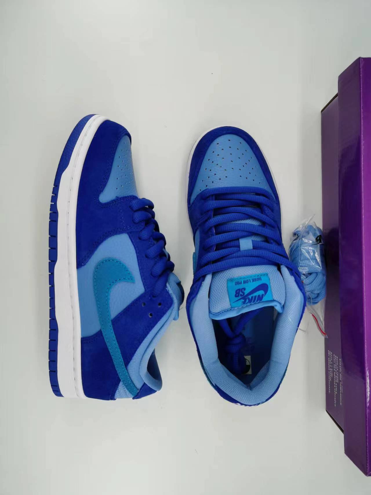 Dunk Low Blue Raspberry