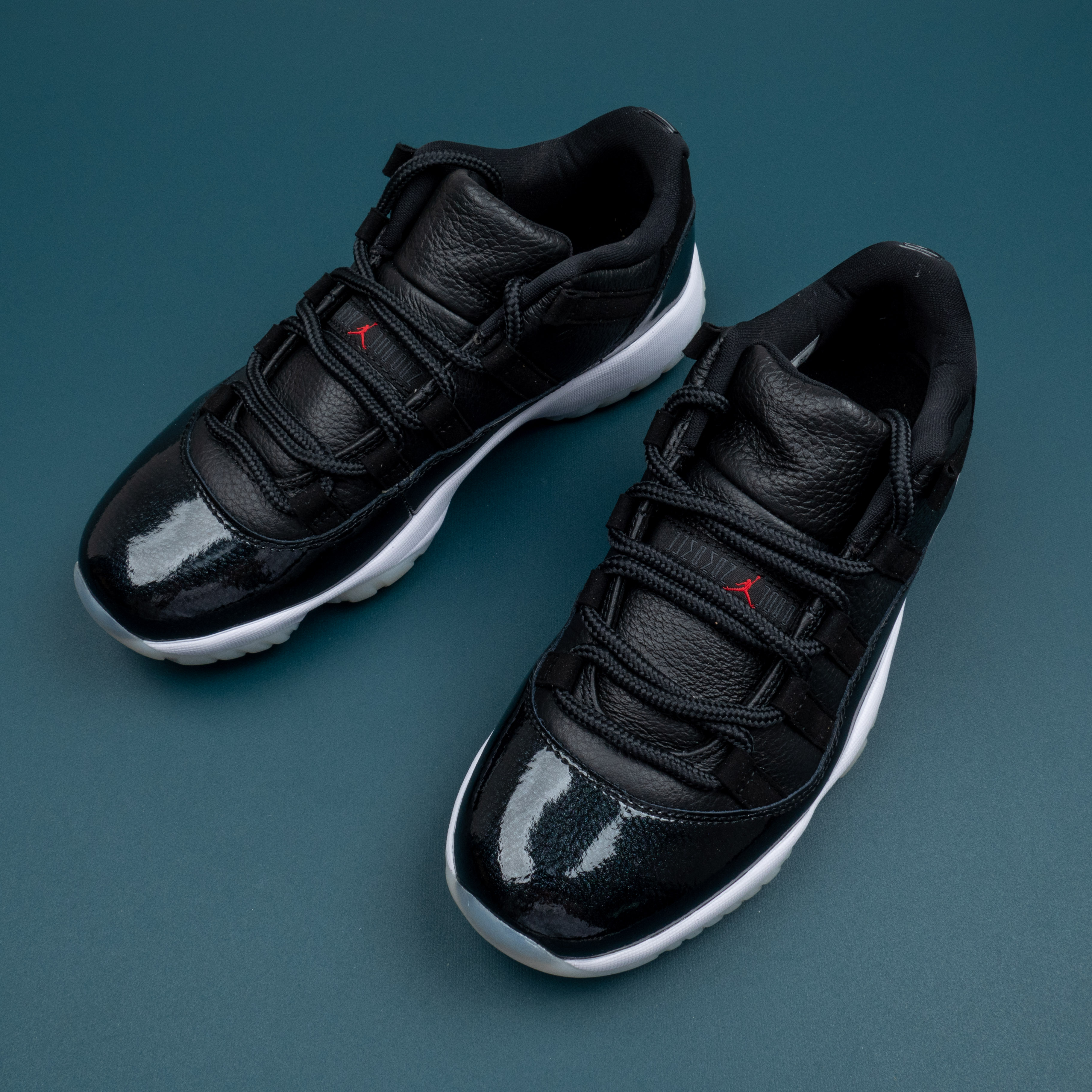 11s Retro Low 72-10