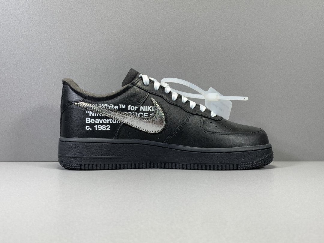 AF 1 Low '07 OW MoMA