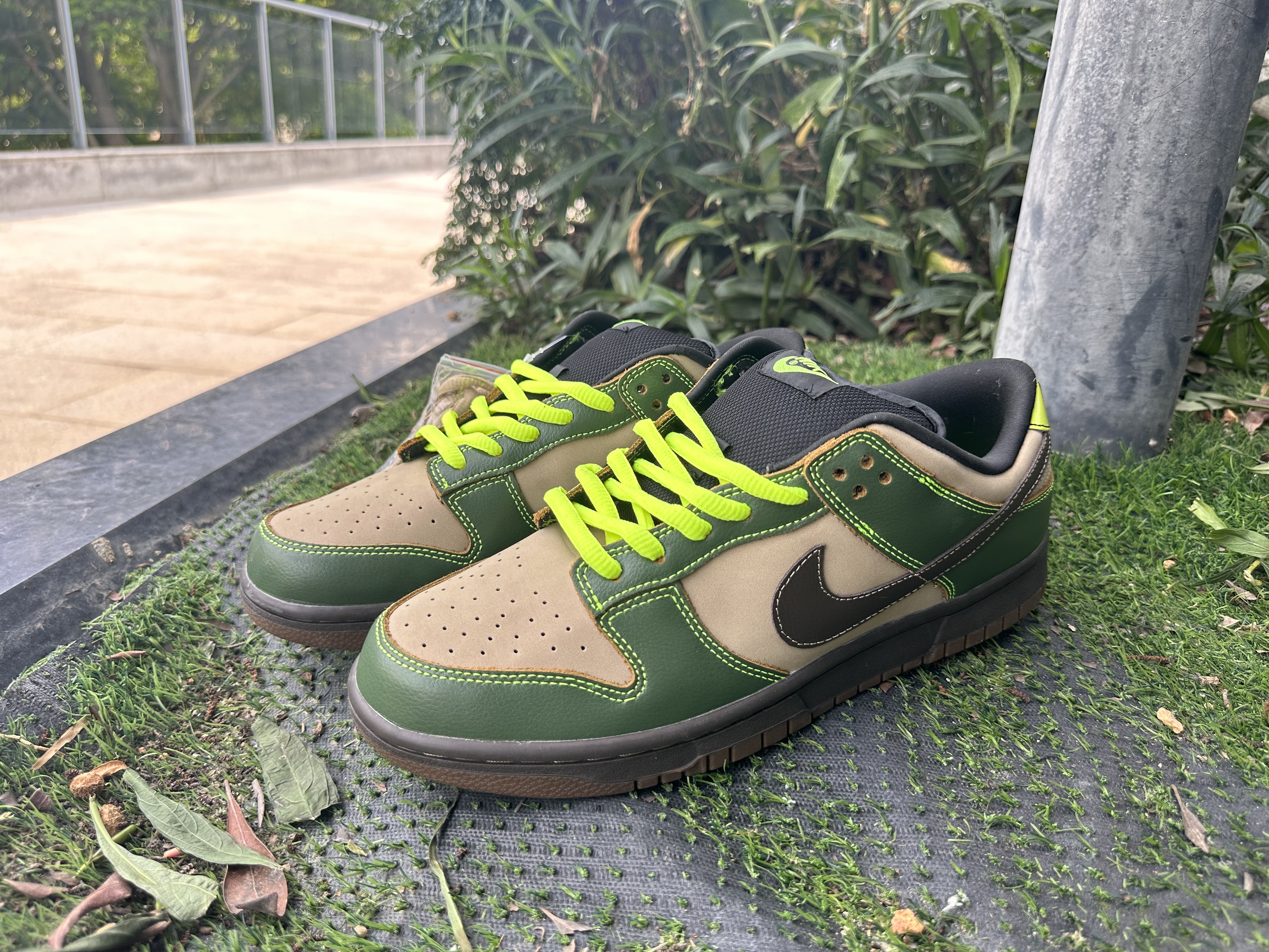 Dunk SB Low Jedi 304292-222