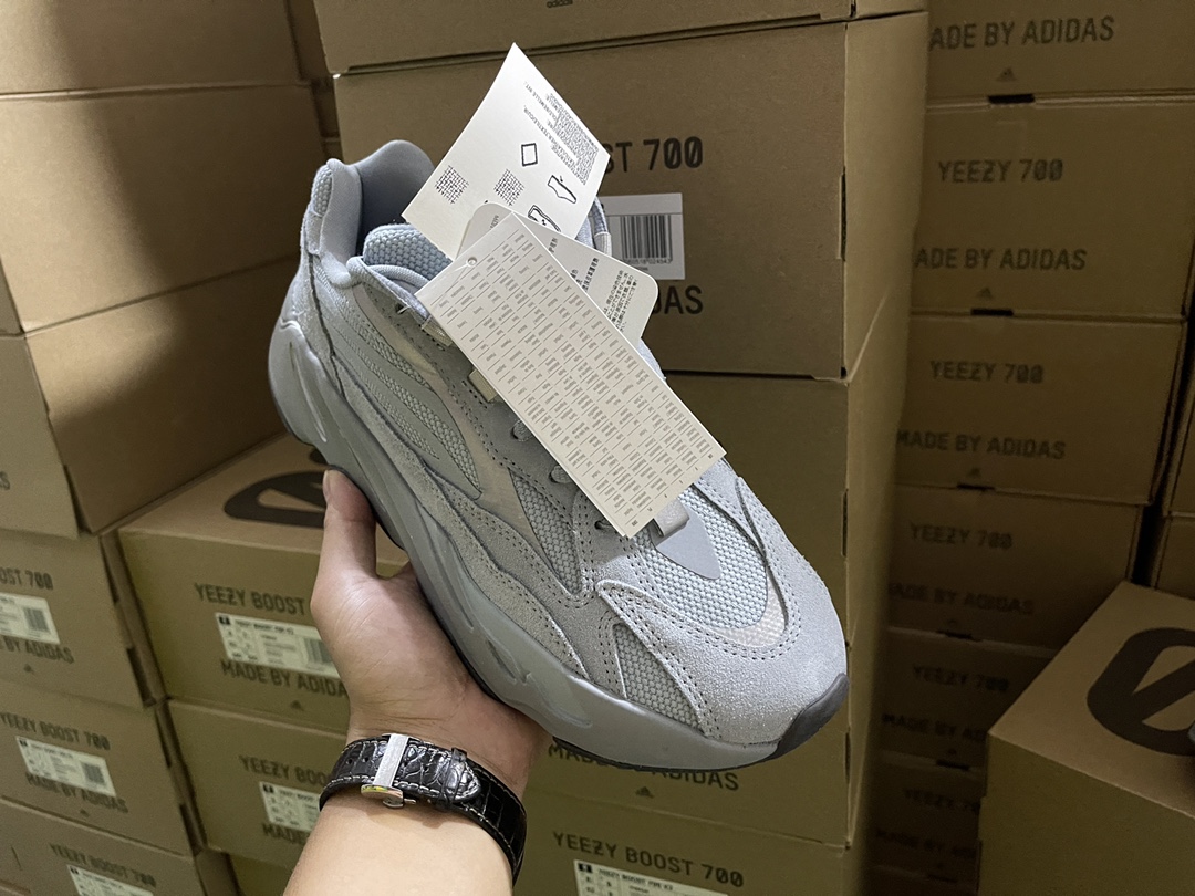 700 V2 Hospital Blue