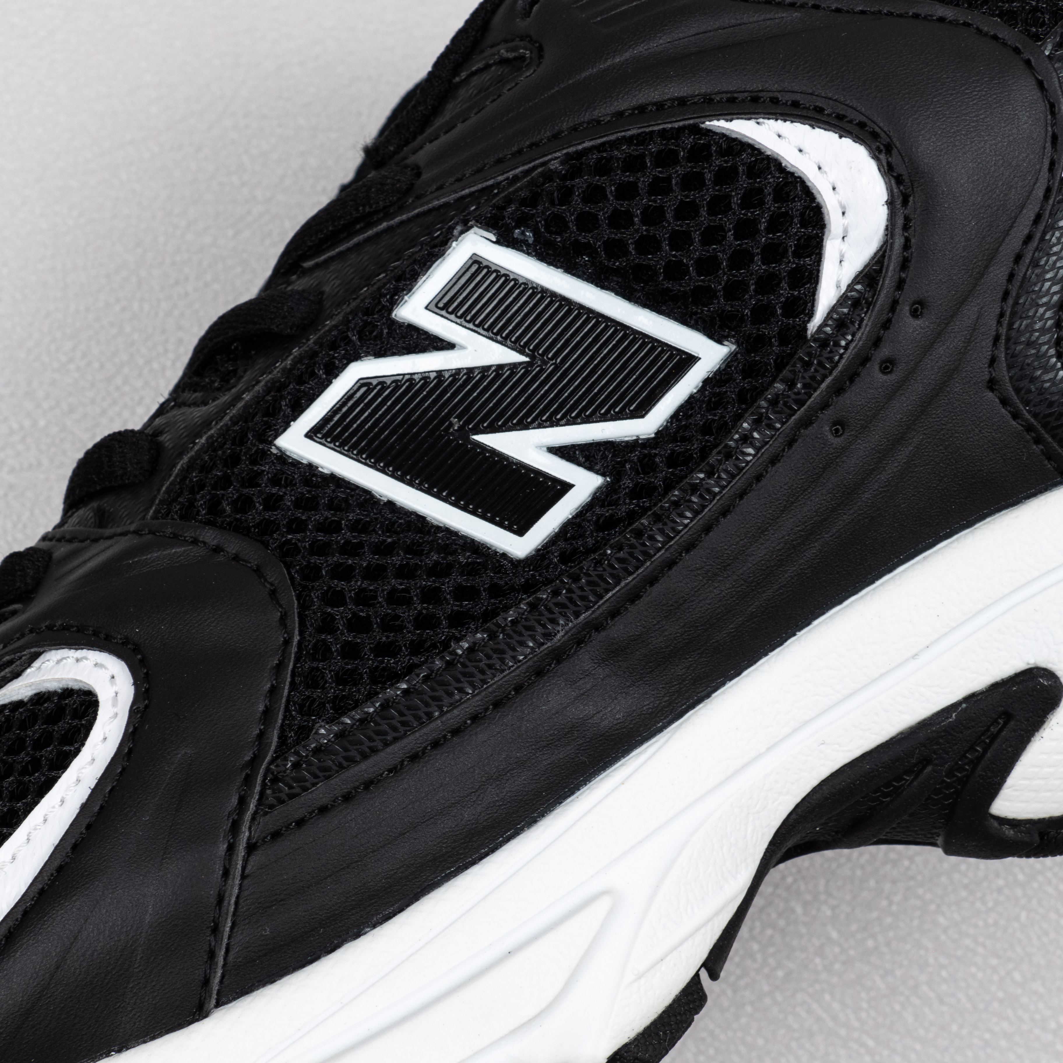 【Free Shipping】NB530系列复古跑步鞋老爹鞋 MR530SD