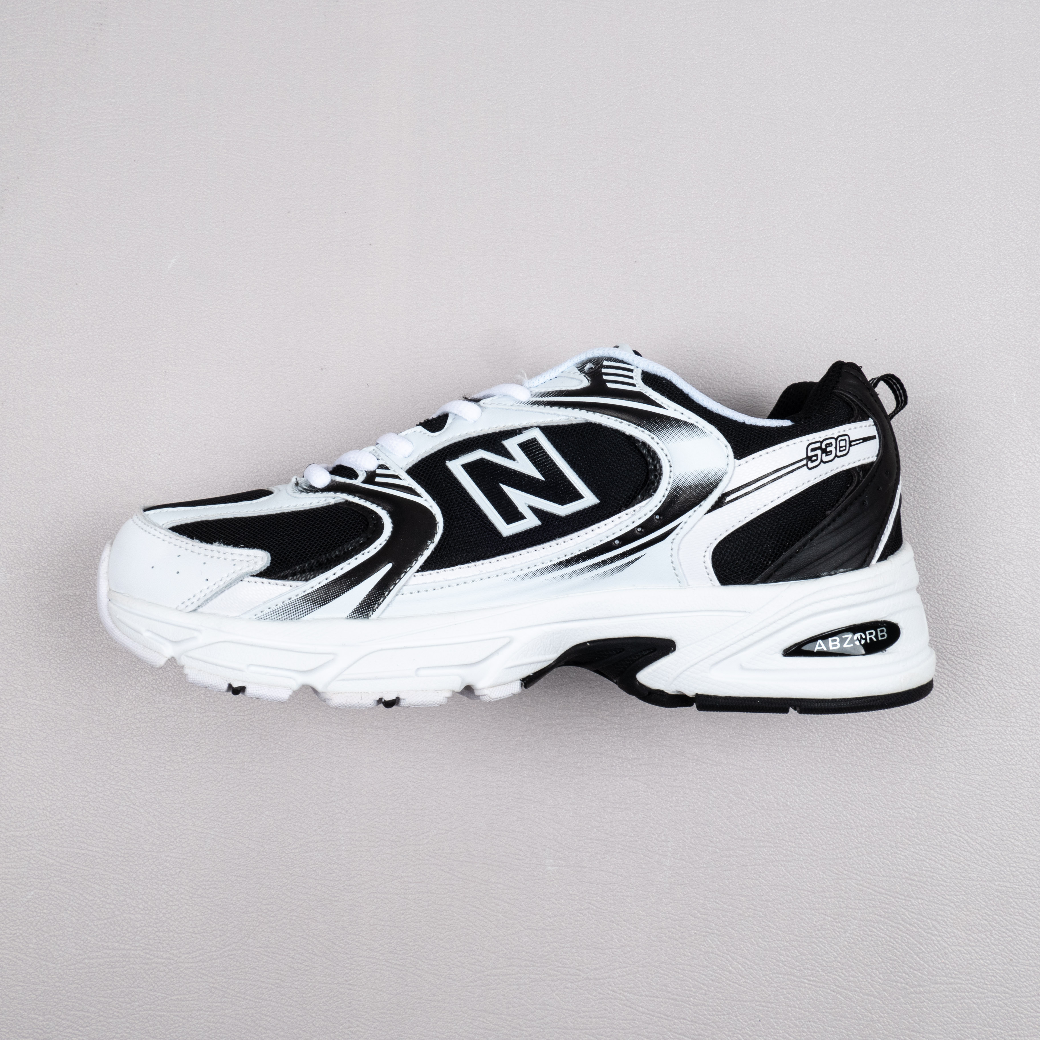 【Free Shipping】NB530系列复古跑步鞋老爹鞋 MR530SJ
