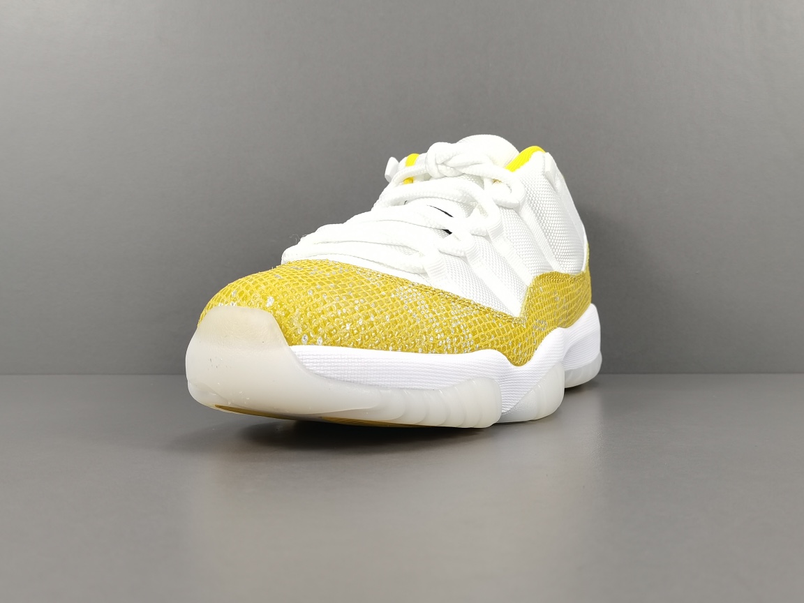 11s Retro Low Tour Yellow Snakeskin