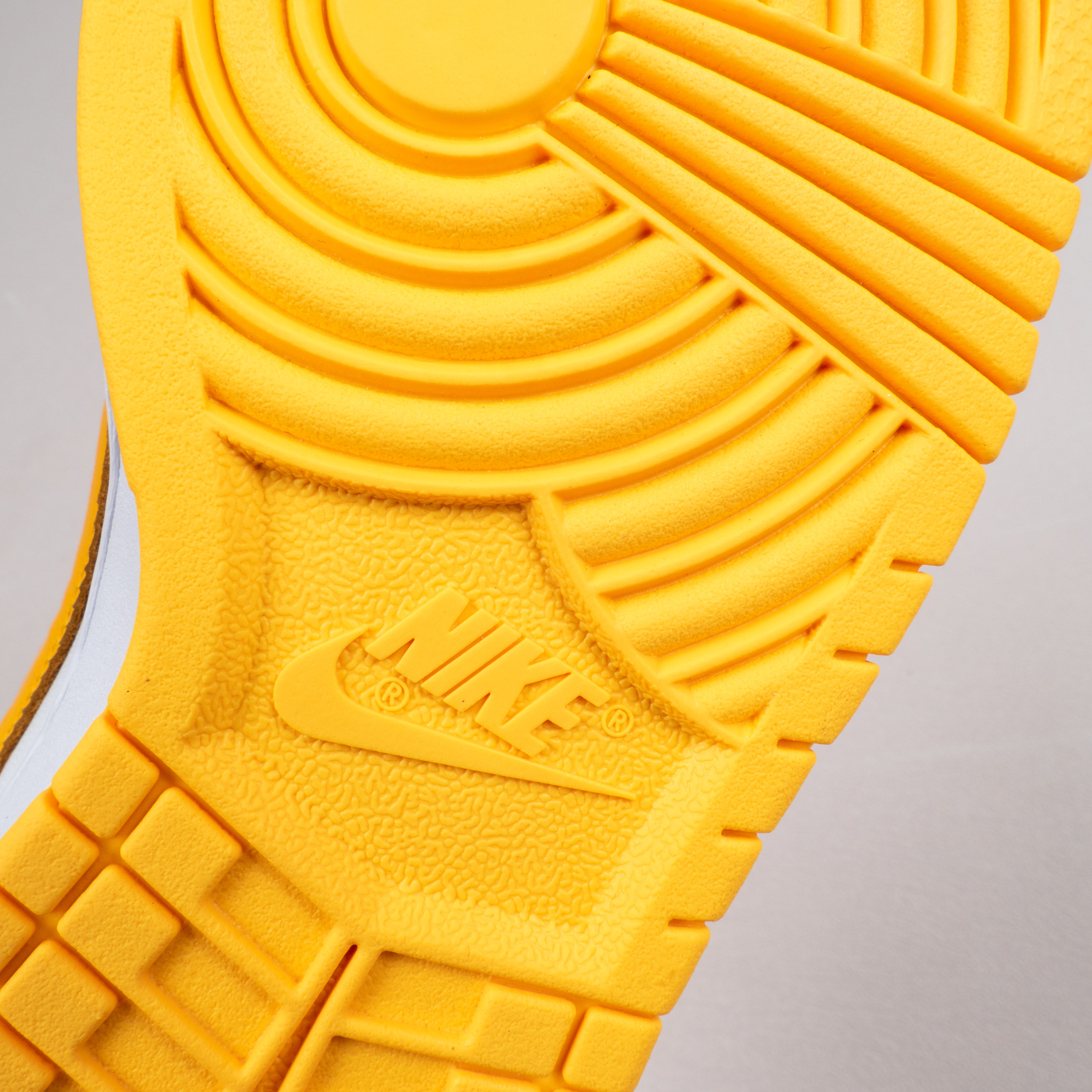 Dunk Low Laser Orange