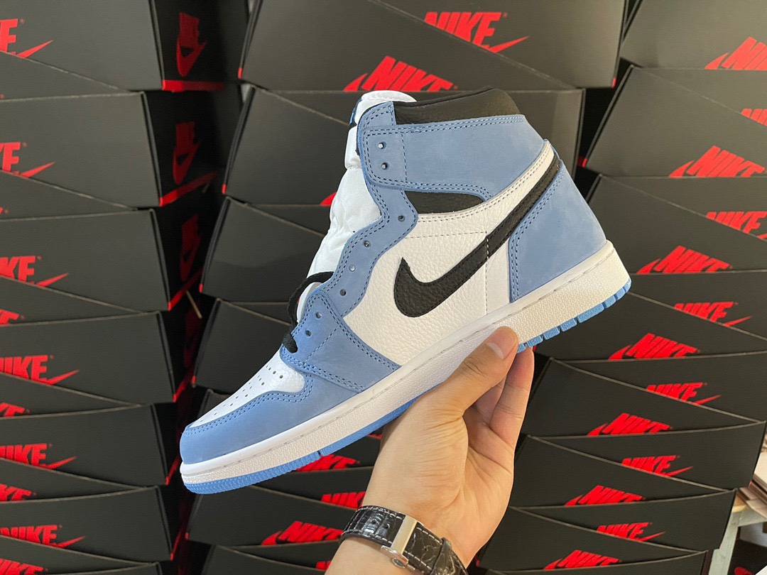 1's Retro High White University Blue Black