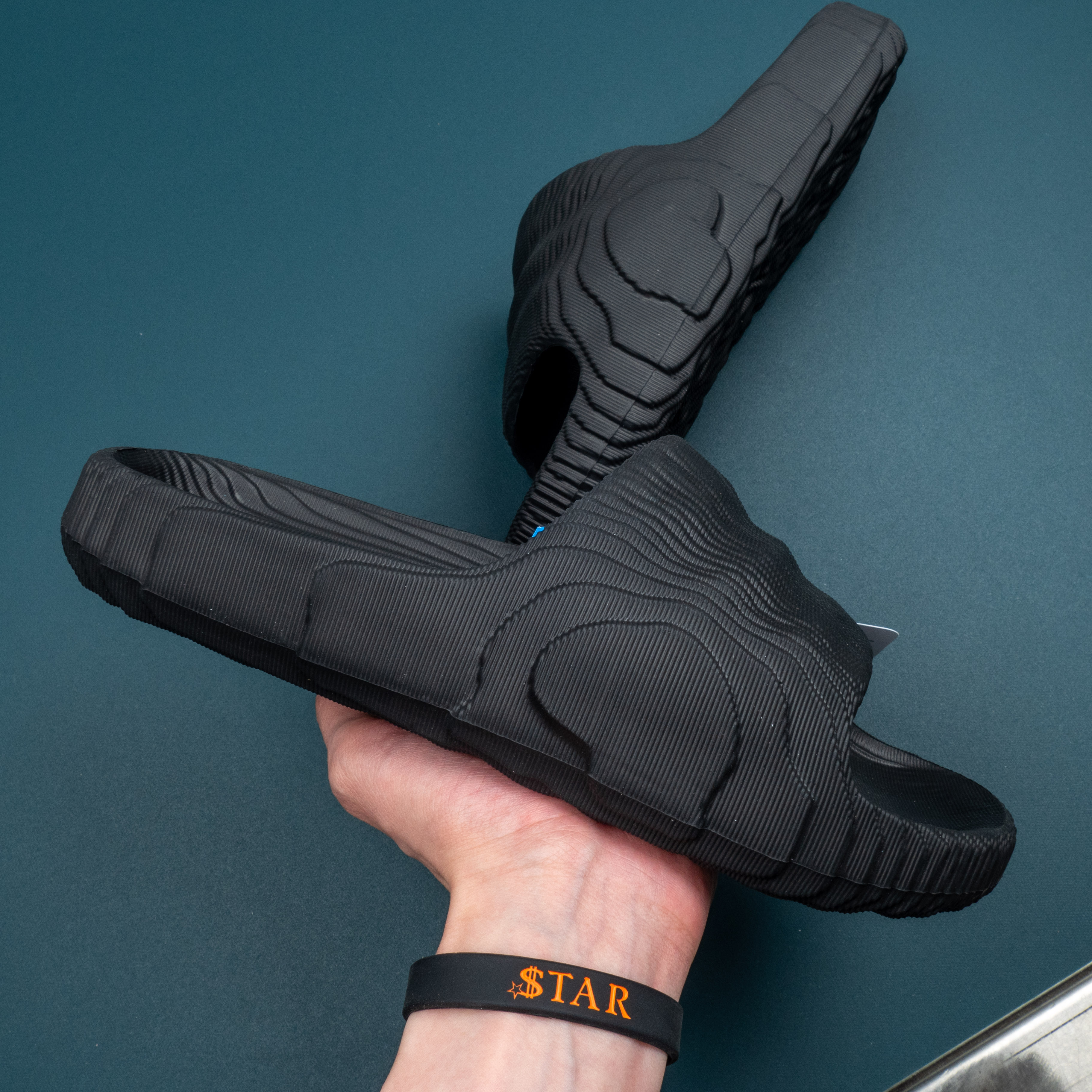 Colleettion Beach Shoes Black