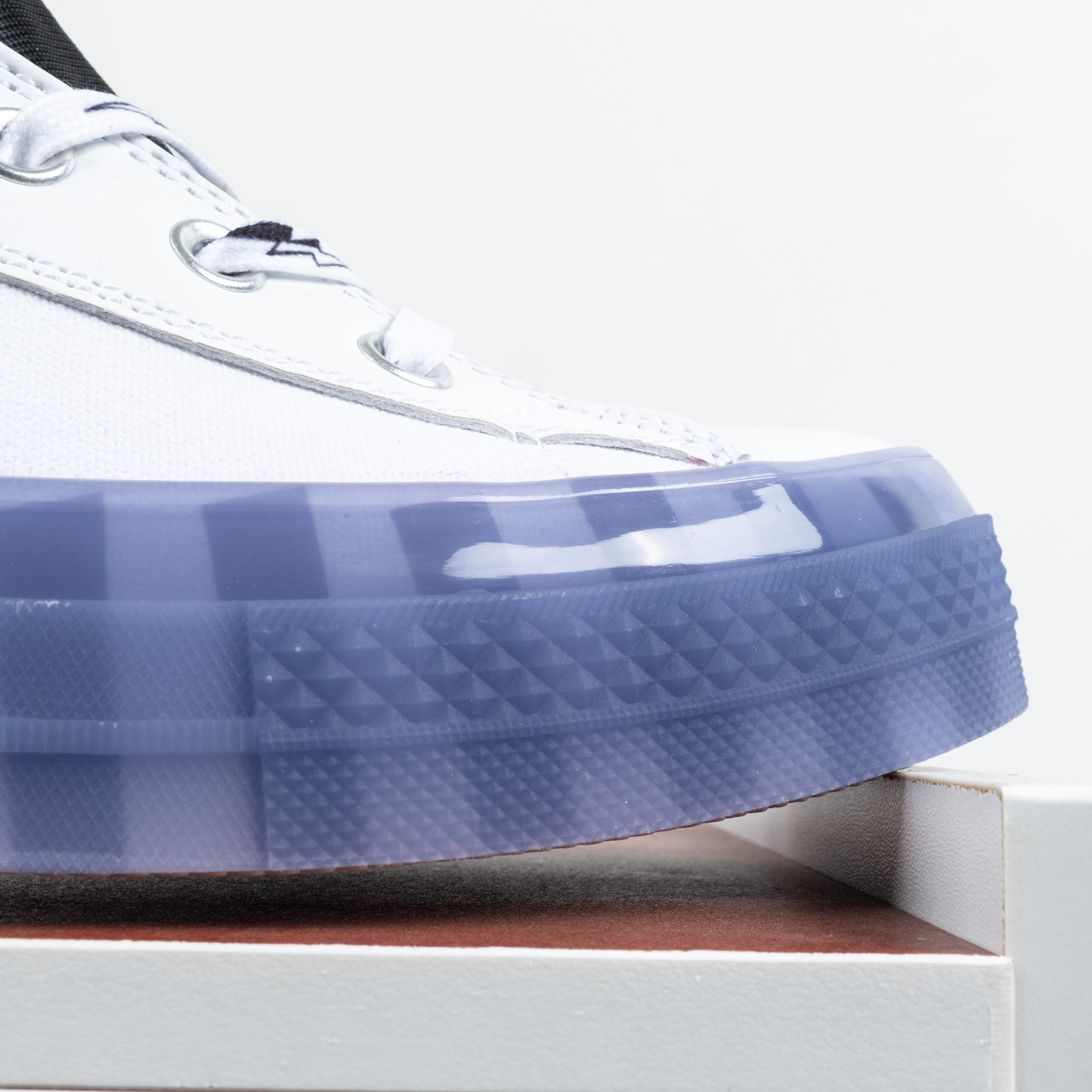 [Free Shipping] 男女鞋 Converse CX果冻半透明底白黑色小闪电复古高帮帆布鞋 169468C