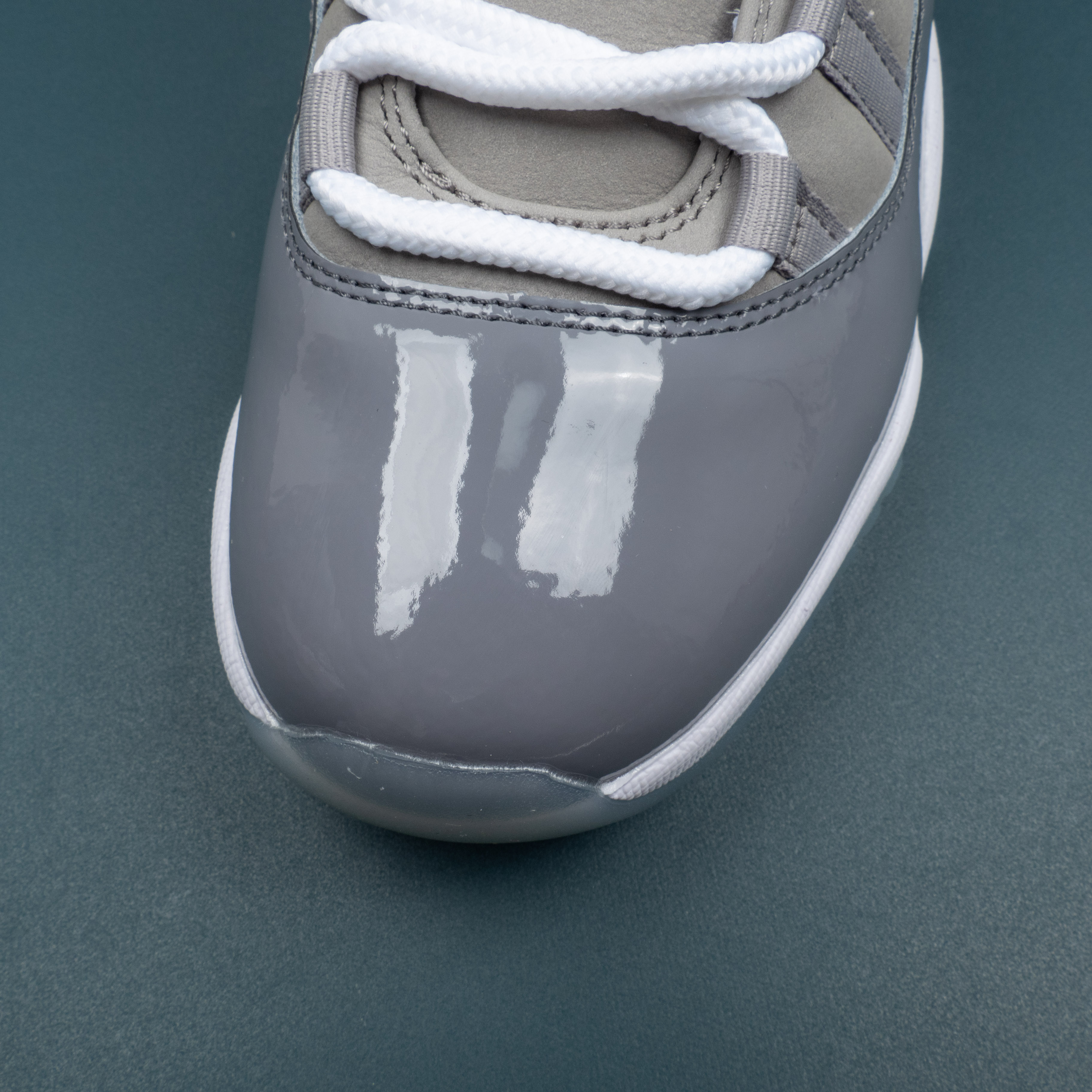 11 Retro Cool Grey (2021)