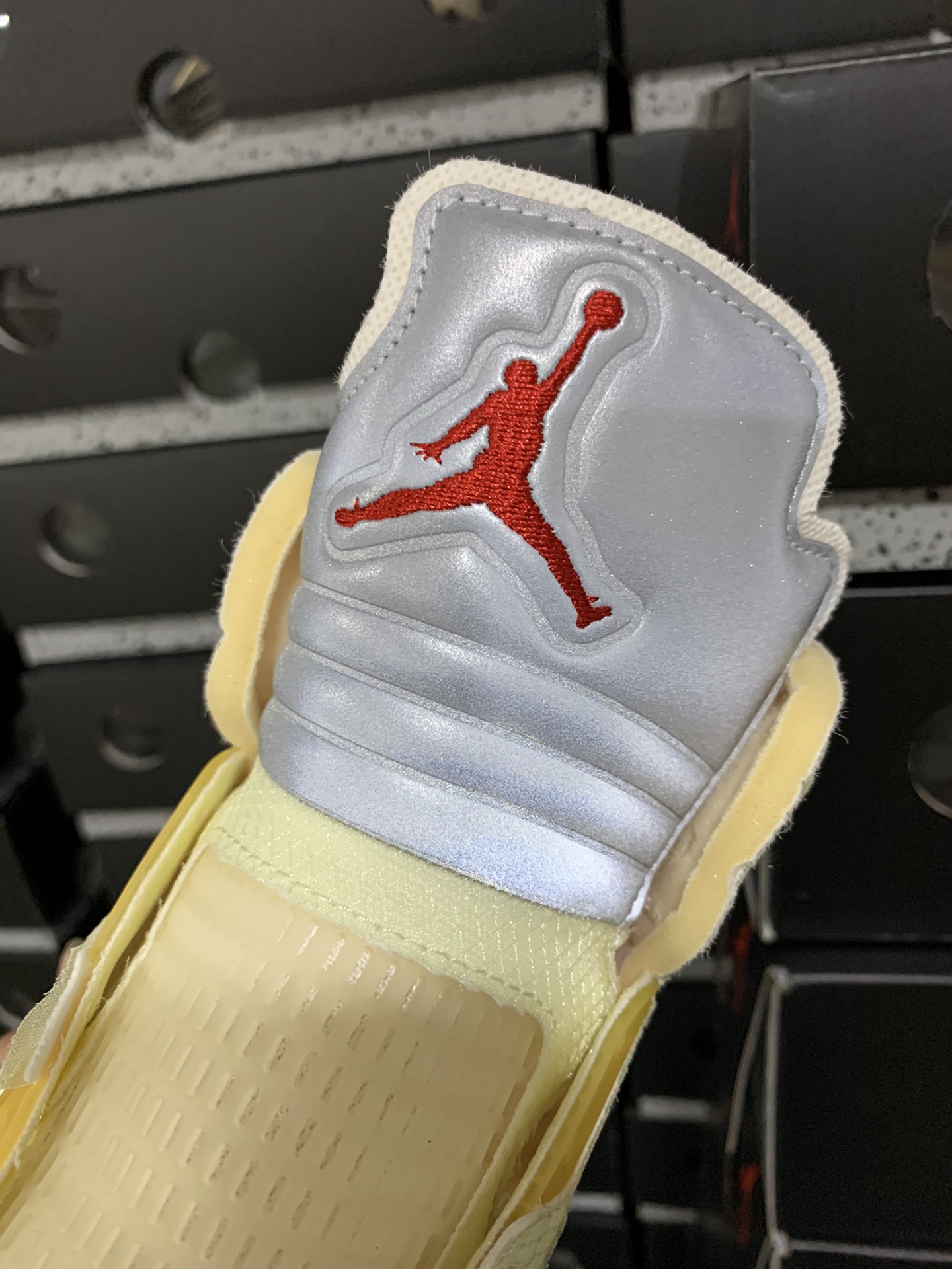 5's Retro OFF-WHITE Sail