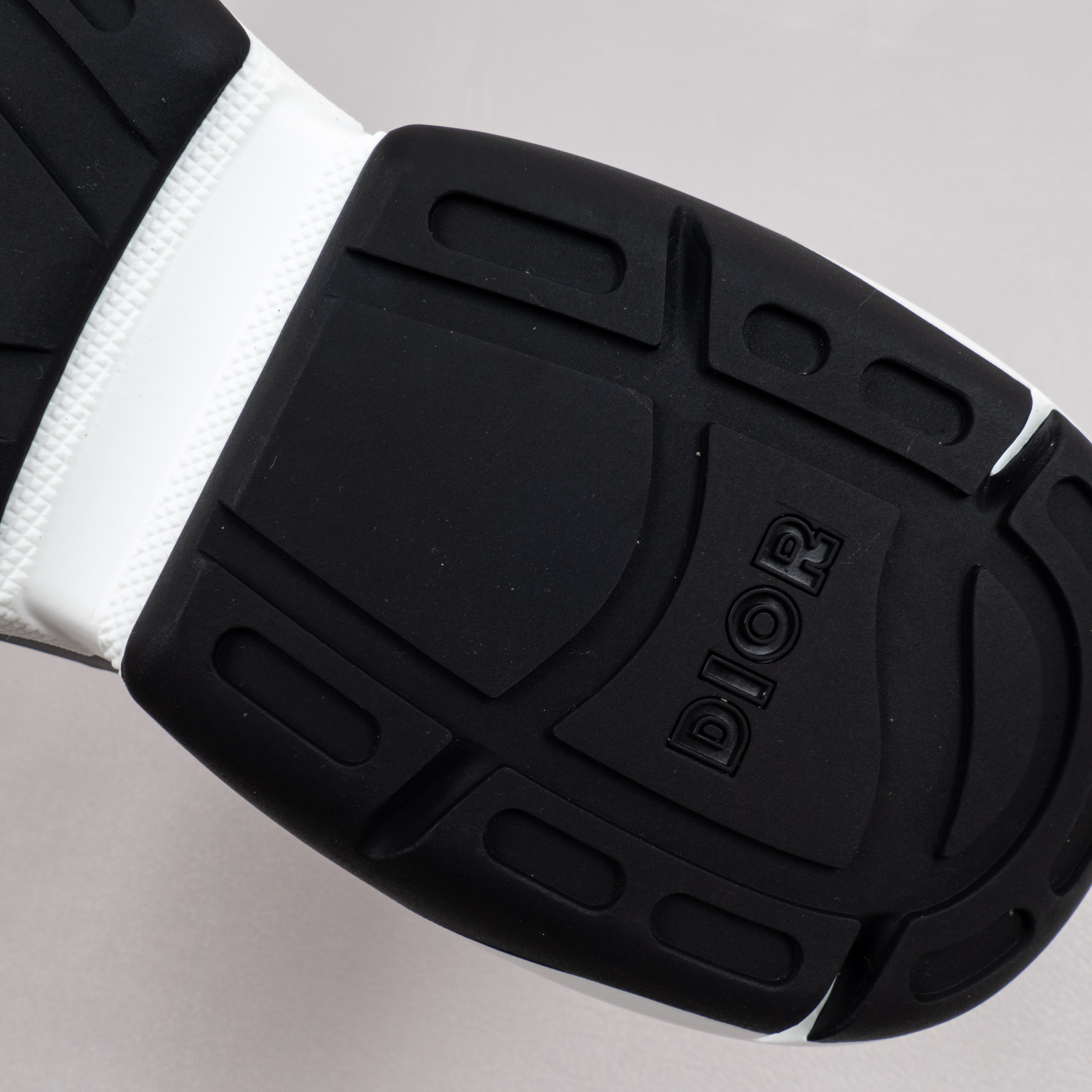 Footwear for men and women DlOR Athleisure dad shoes elasticated lace brown