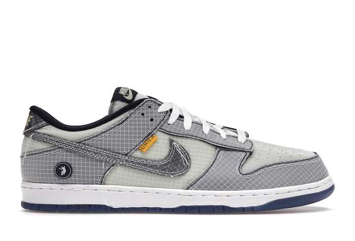 Dunk Low Union Passport Pack Pistachio