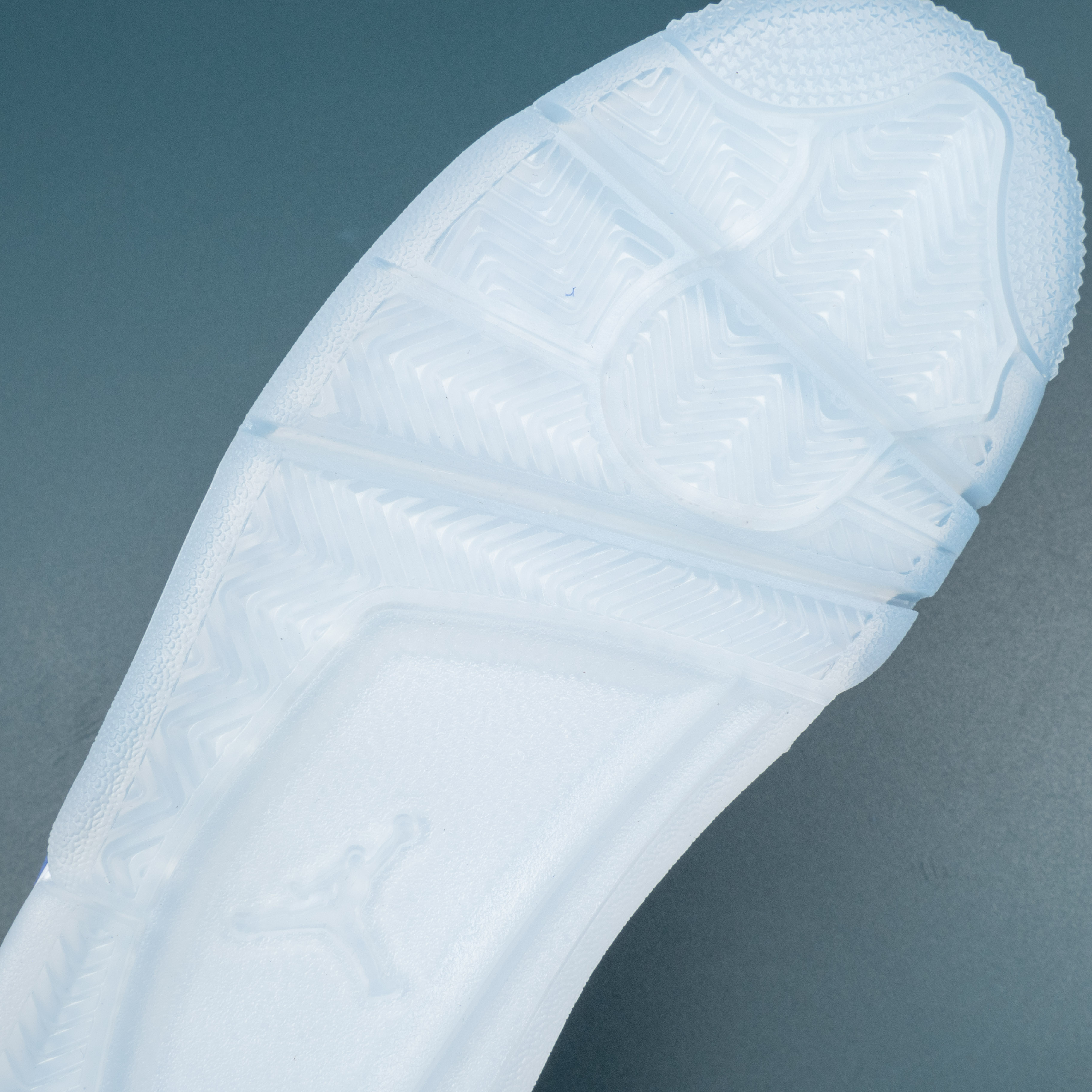 4's RETRO FLIGHT IN BLUE