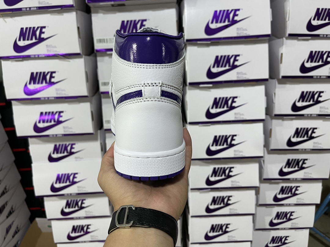 1 Retro High OG Court Purple