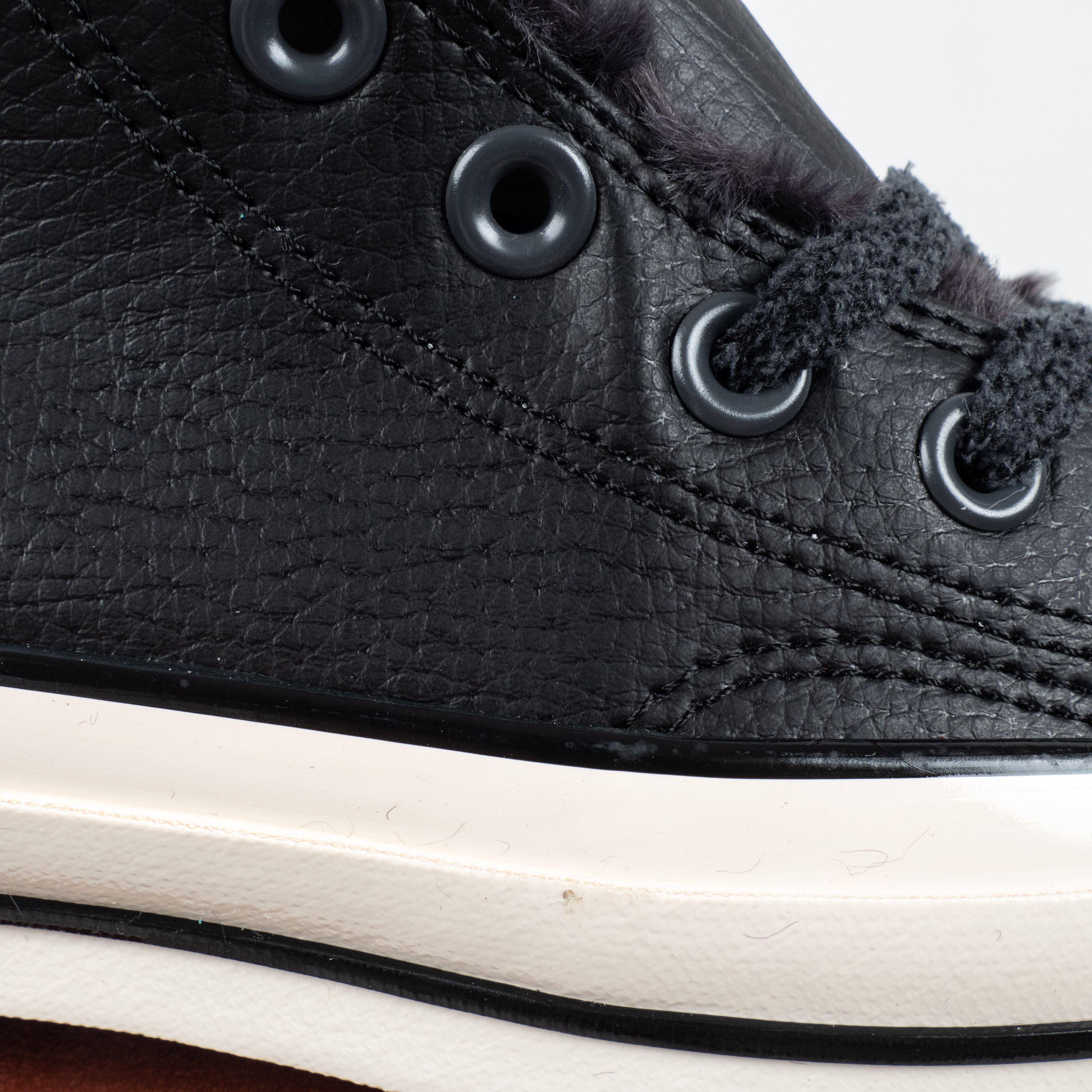 [Free Shipping]男女鞋 Converse Chuck 70s 皮面加绒帆布板鞋569516C