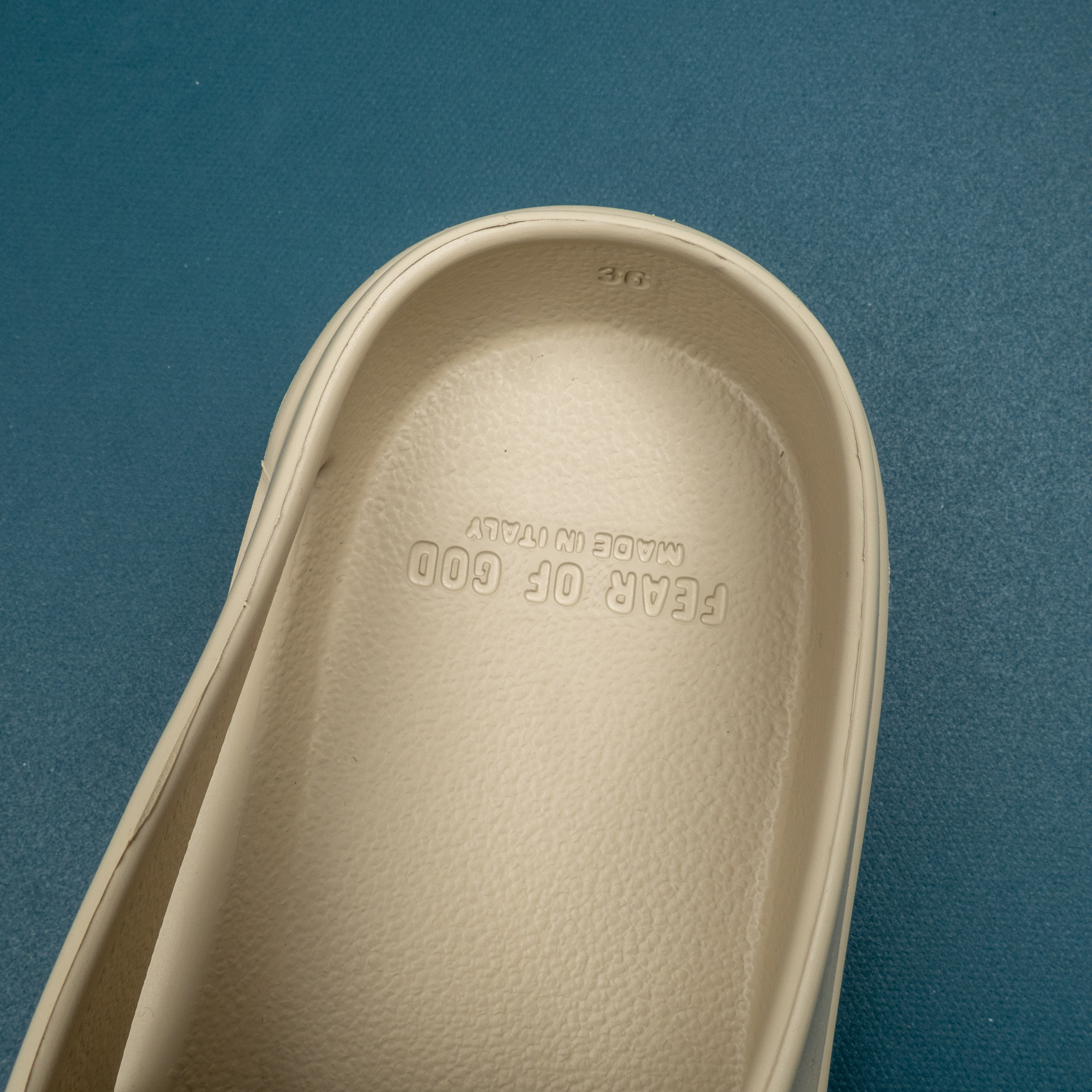 Caliornia One Stirrup Oatmeal