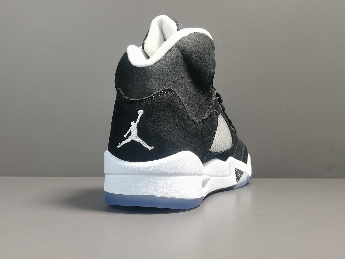 5's Moonlight (2021)