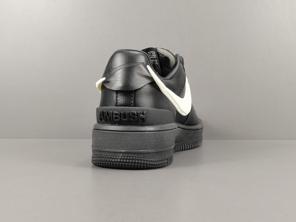 AF1 Low SP AMBUSH Black