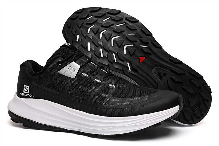 UL TRA GLIDE户外越野跑鞋 网面运动休闲鞋 40---45码（8代）