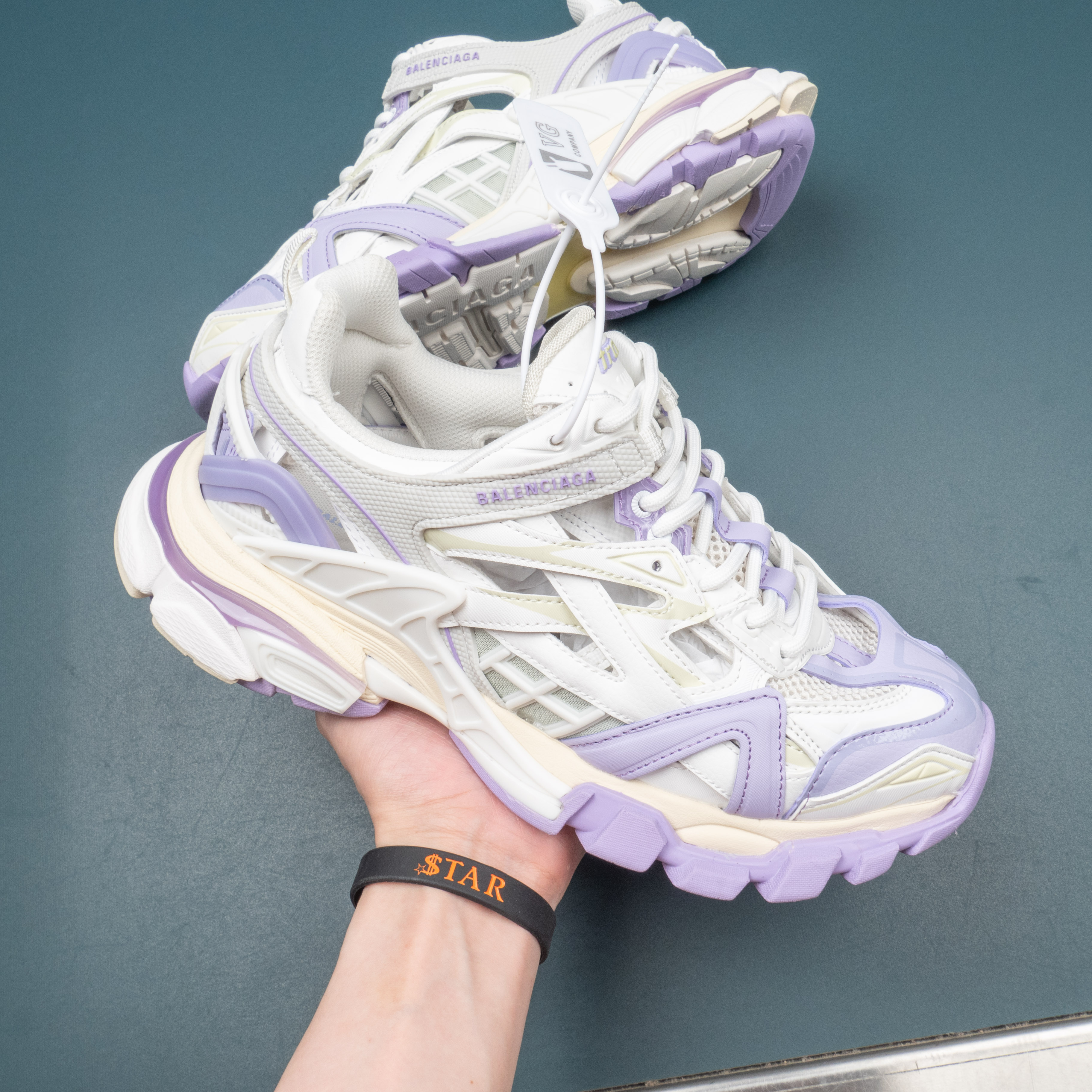 Track2.0purple and white