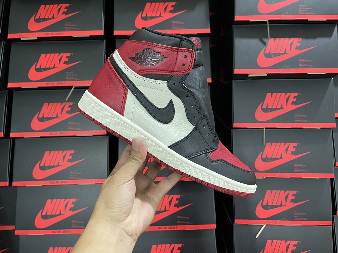 1's OG Bred Toe