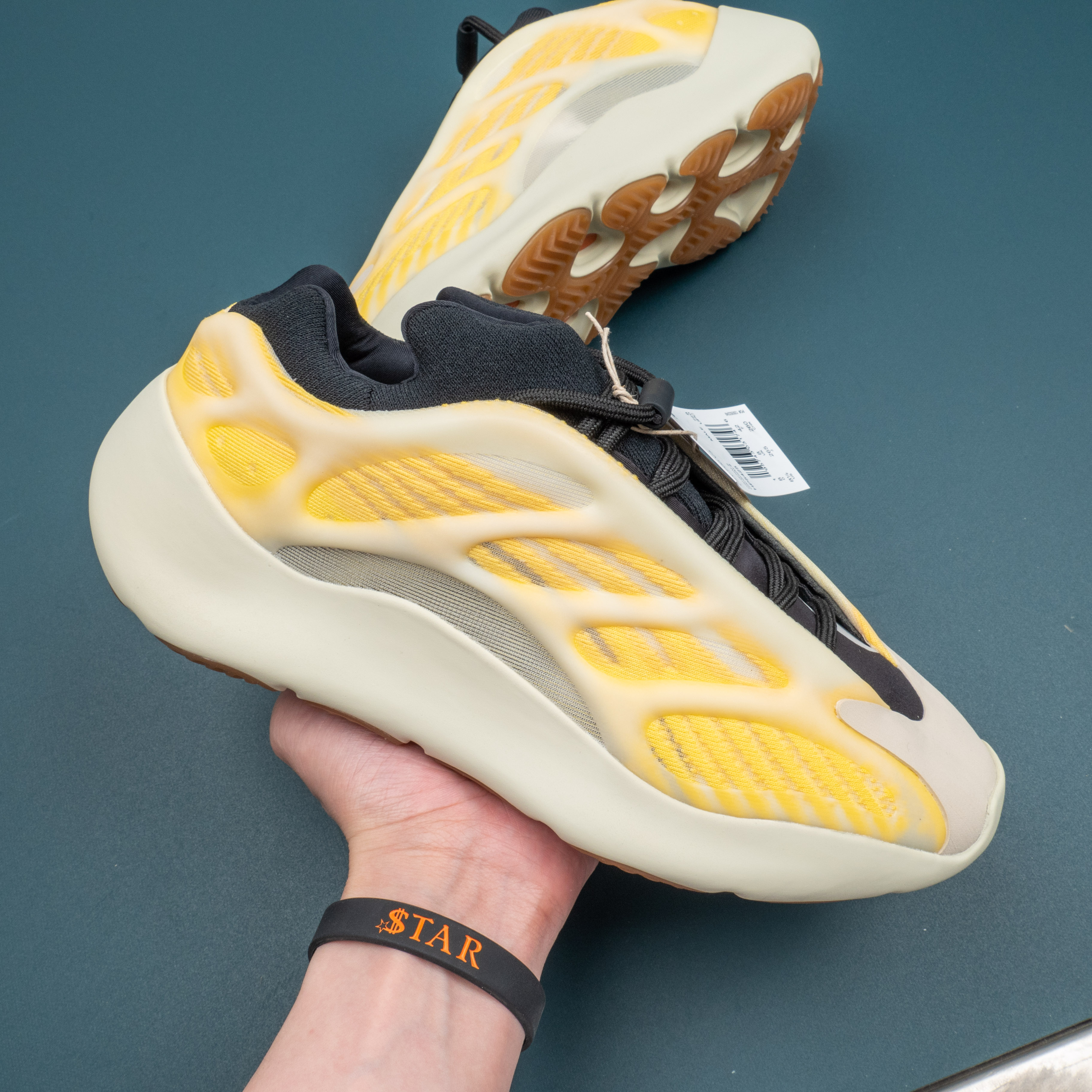 700 V3 Mono Safflower