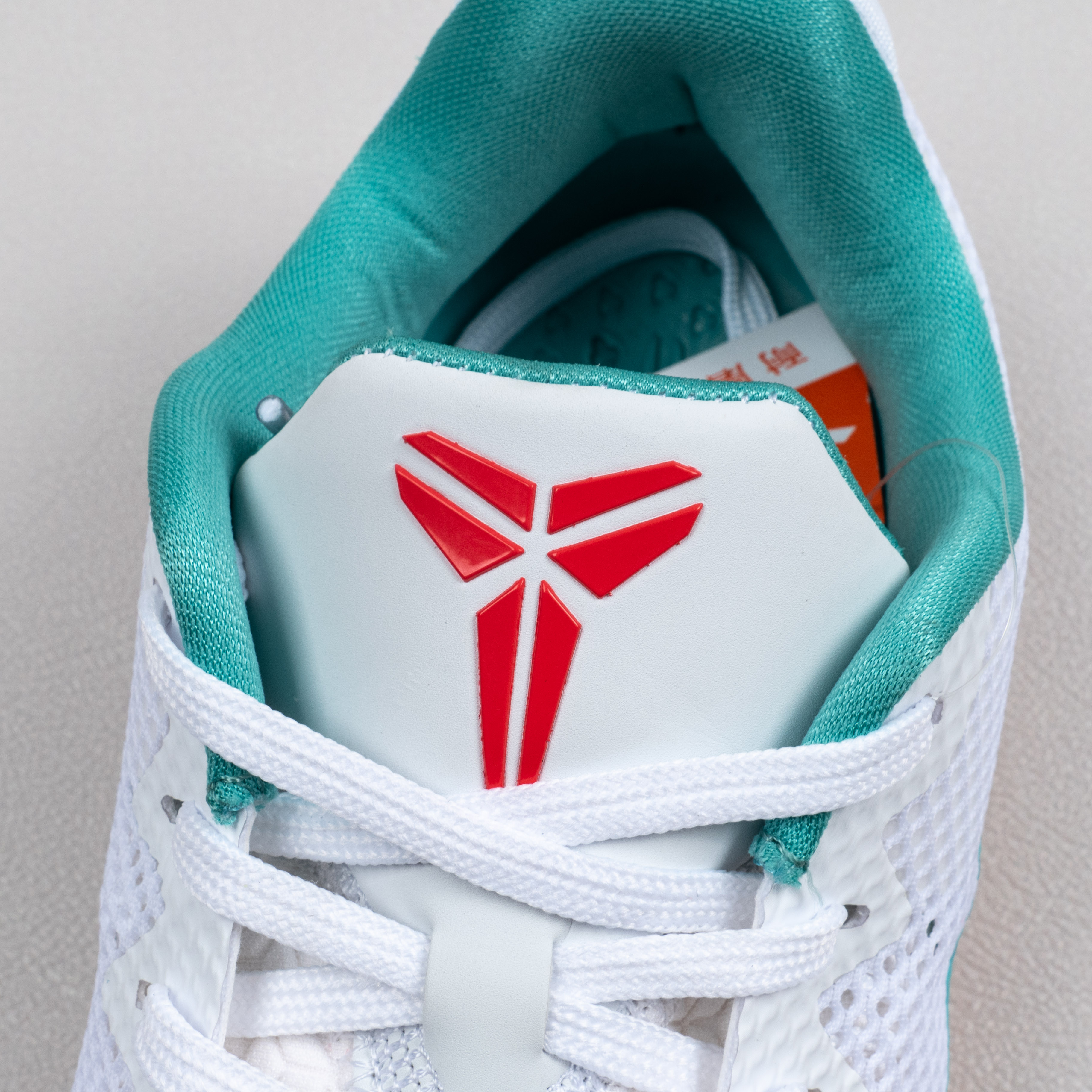 Kobe 11 EM Low Summer Pack