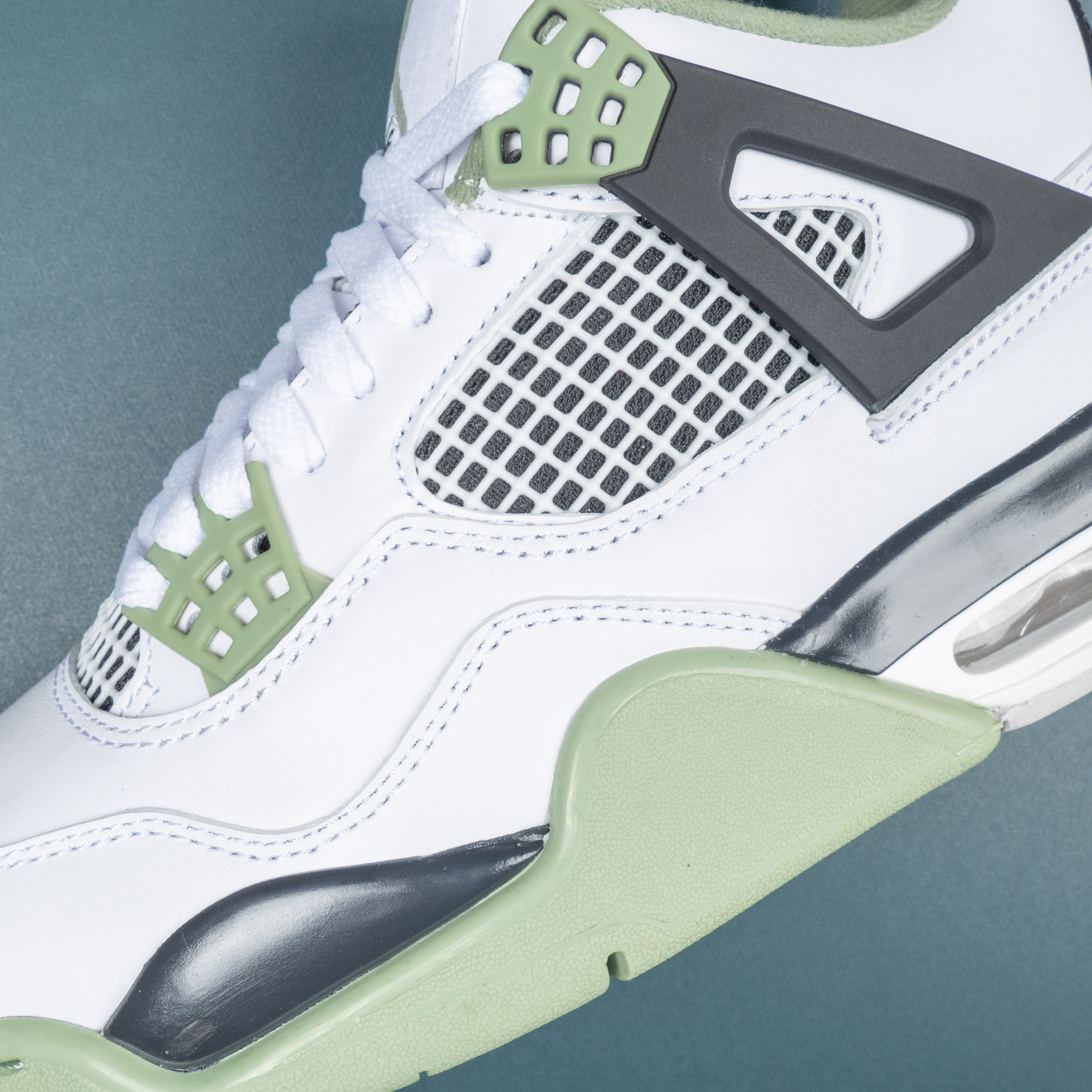 4s Retro Seafoam AQ9129-103