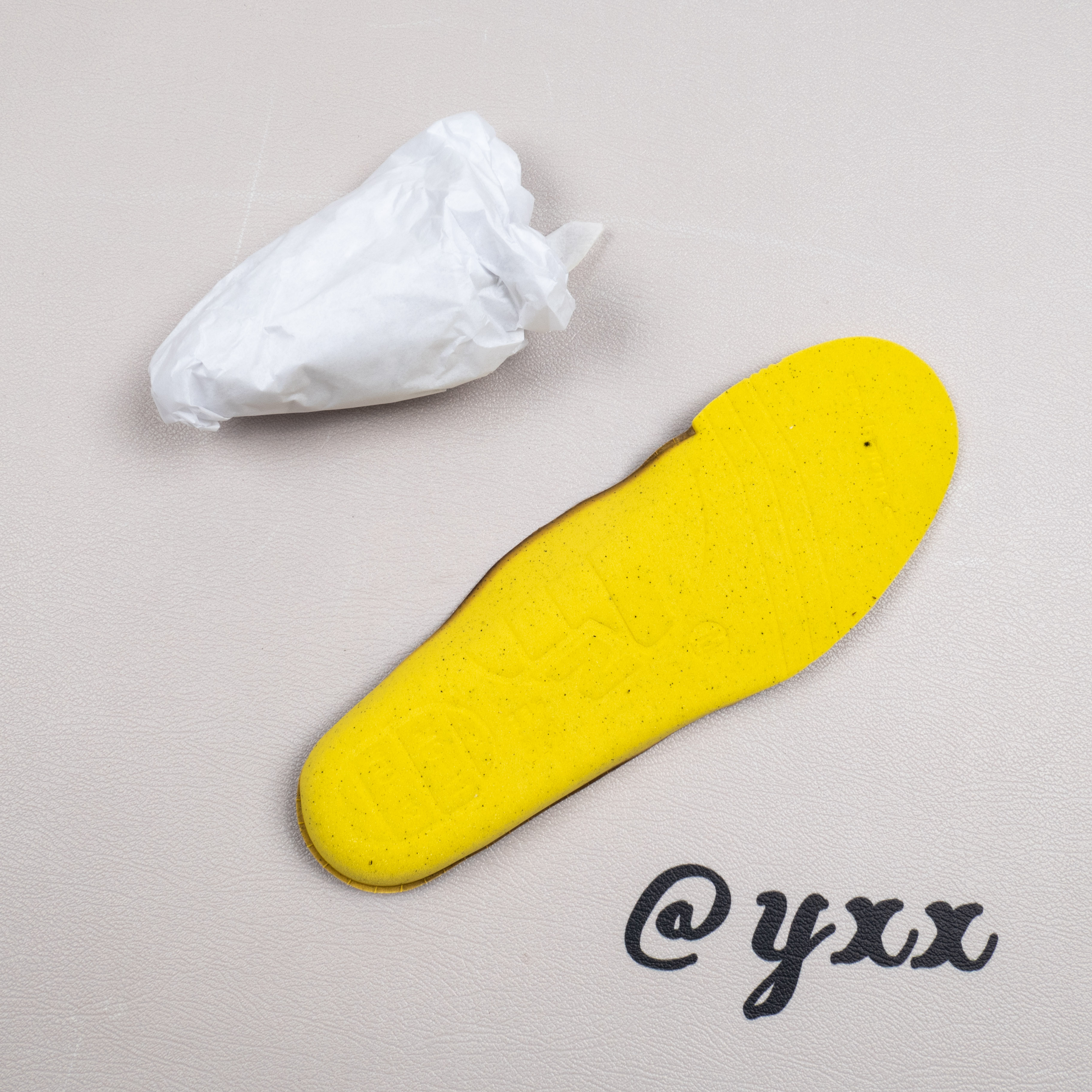 【Free Shipping】992 Studio FY7