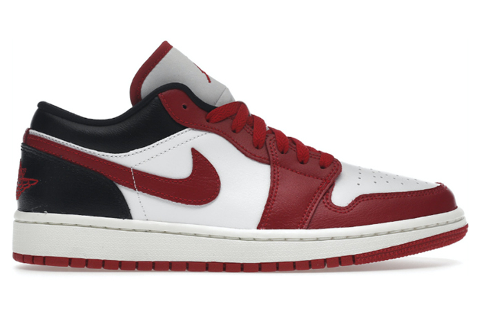 1's LowReverse Black Toe
