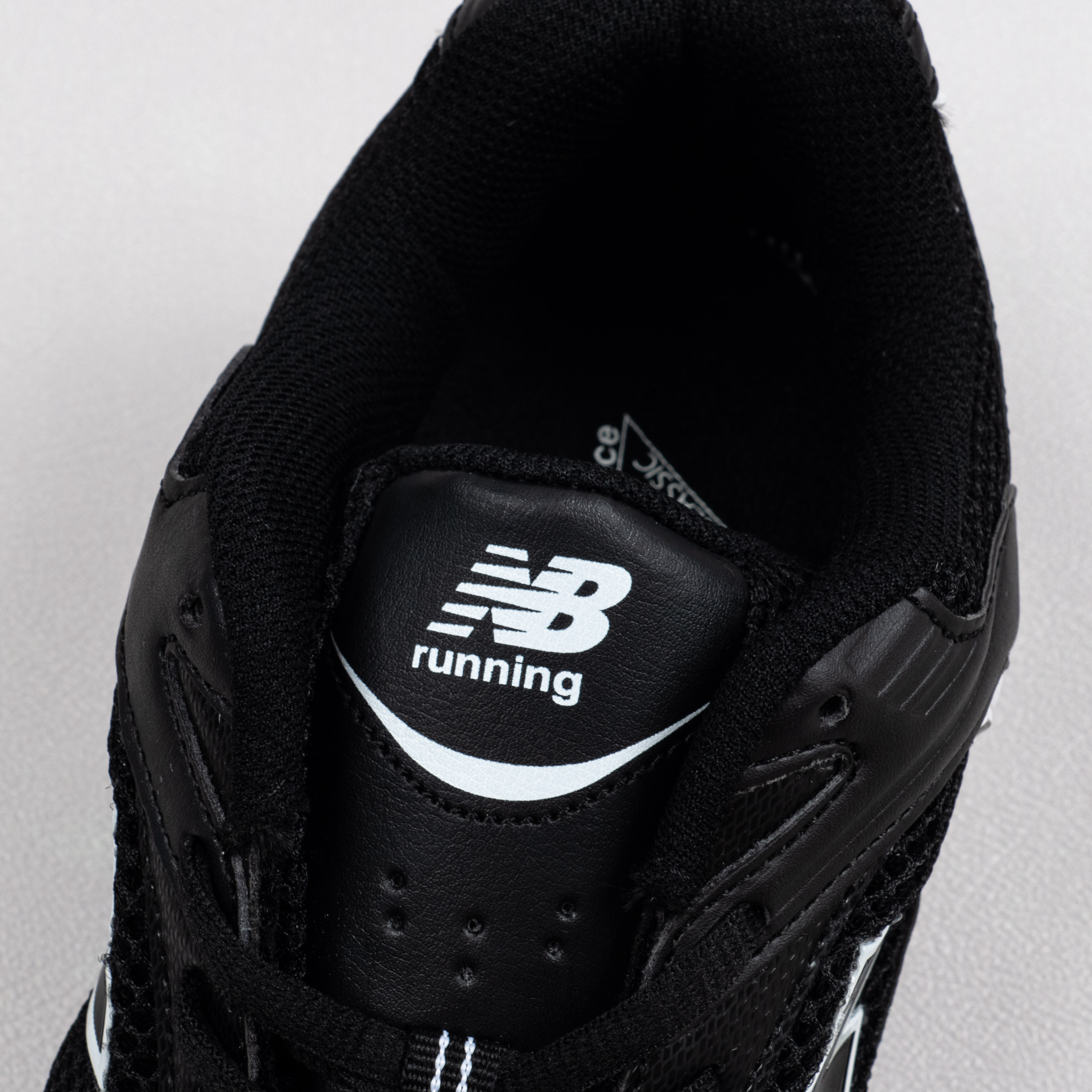 【Free Shipping】NB530系列复古跑步鞋老爹鞋 MR530SD