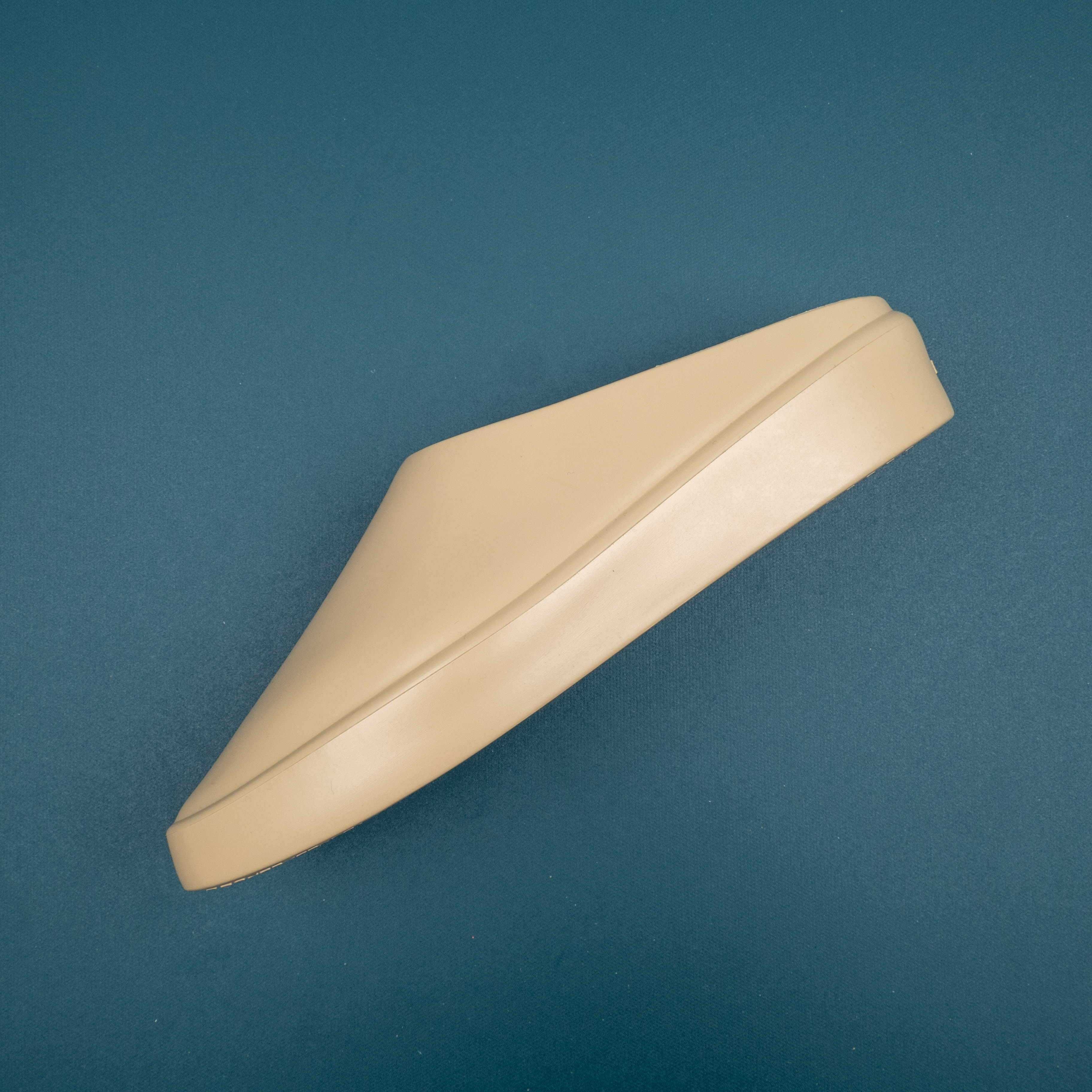 Caliornia One Stomp Almond