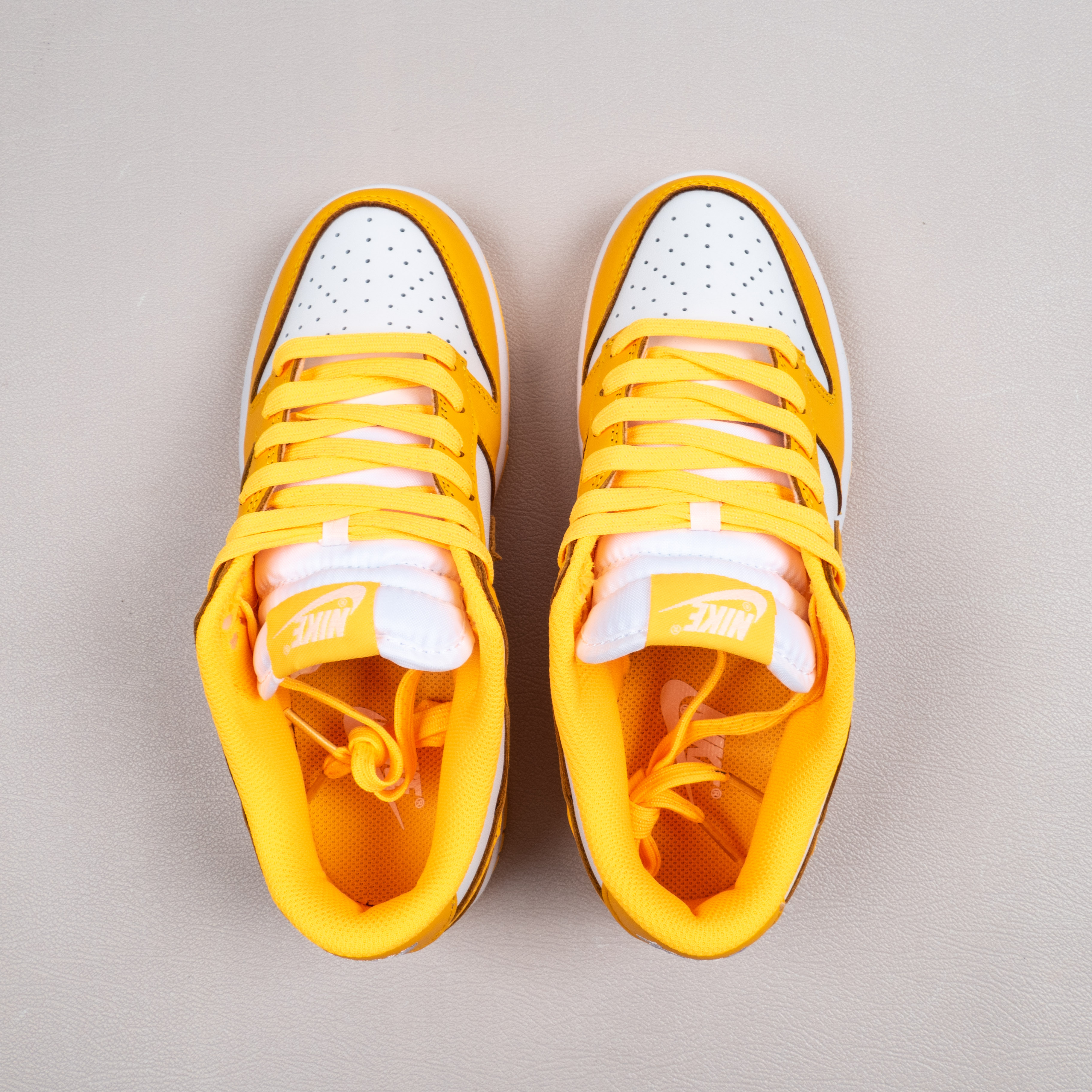 Dunk Low Laser Orange