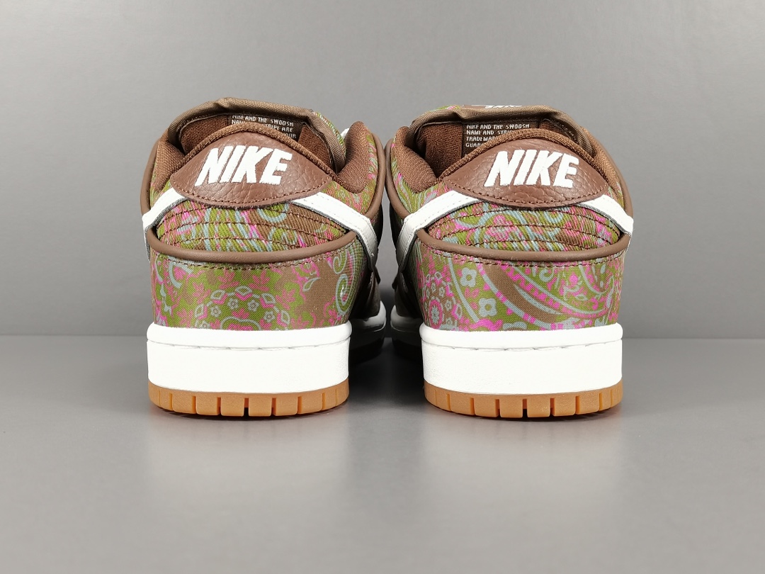 SB Dunk Low Pro Paisley Brown
