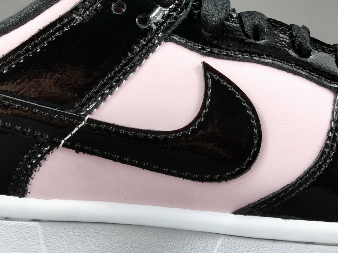 Dunk Low Pink Foam Black