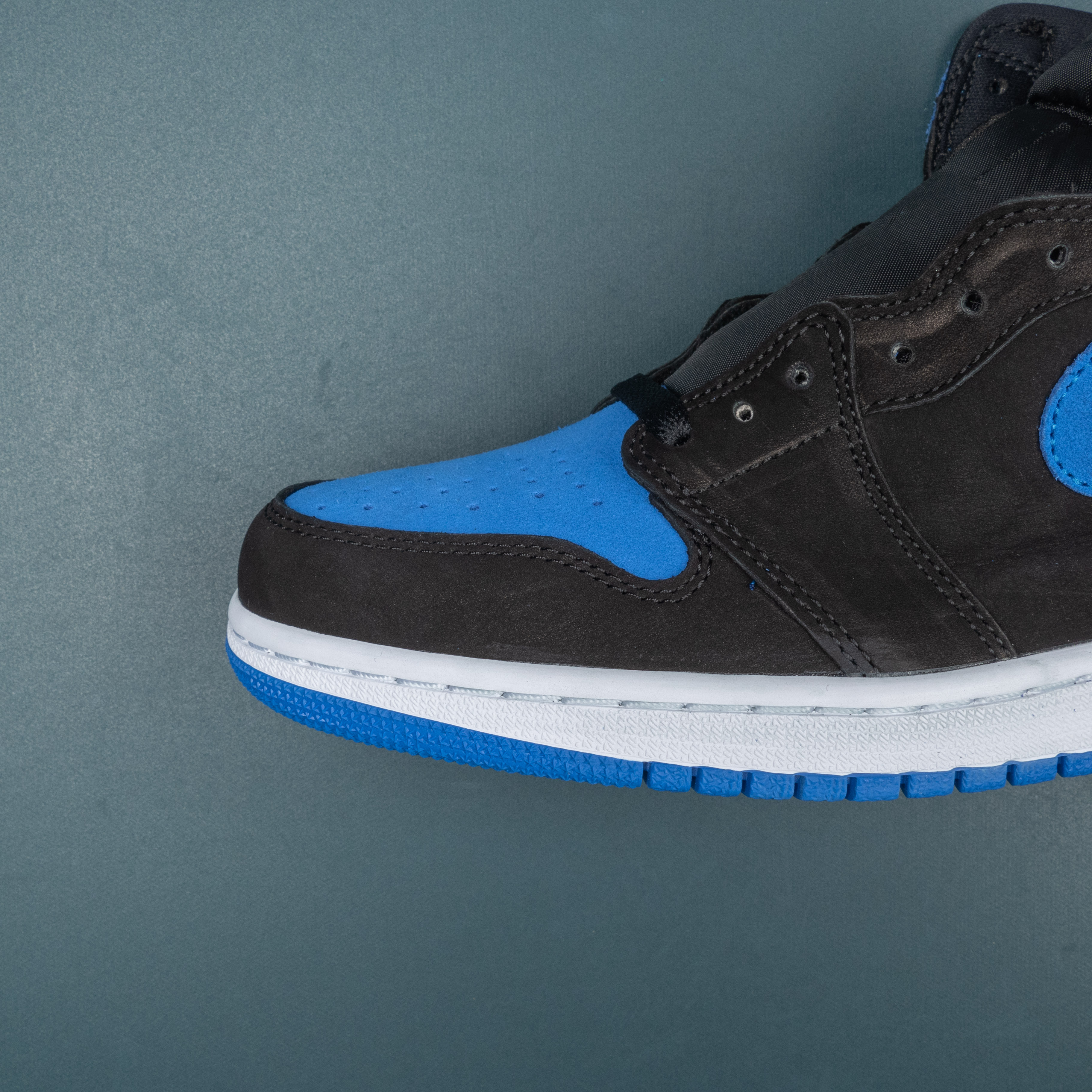 1s Retro High OG Royal Reimagined