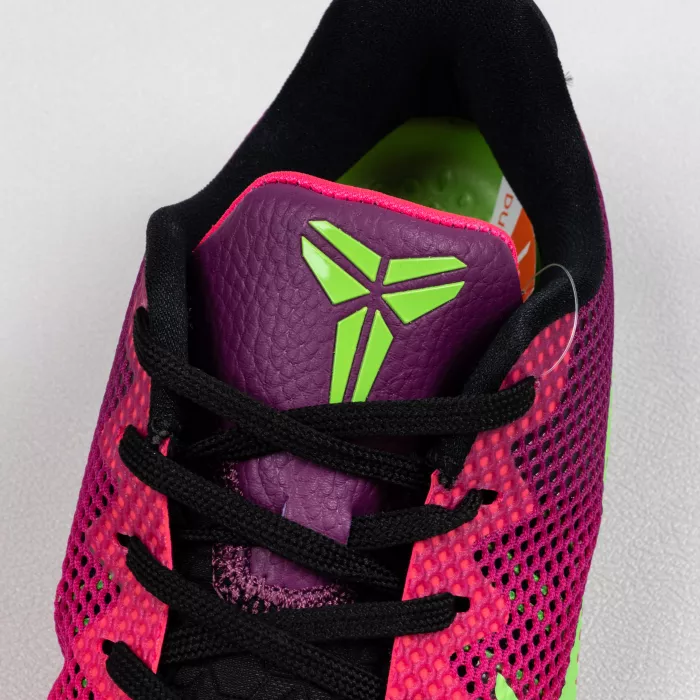 Kobe 11 EM Low Mambacurial