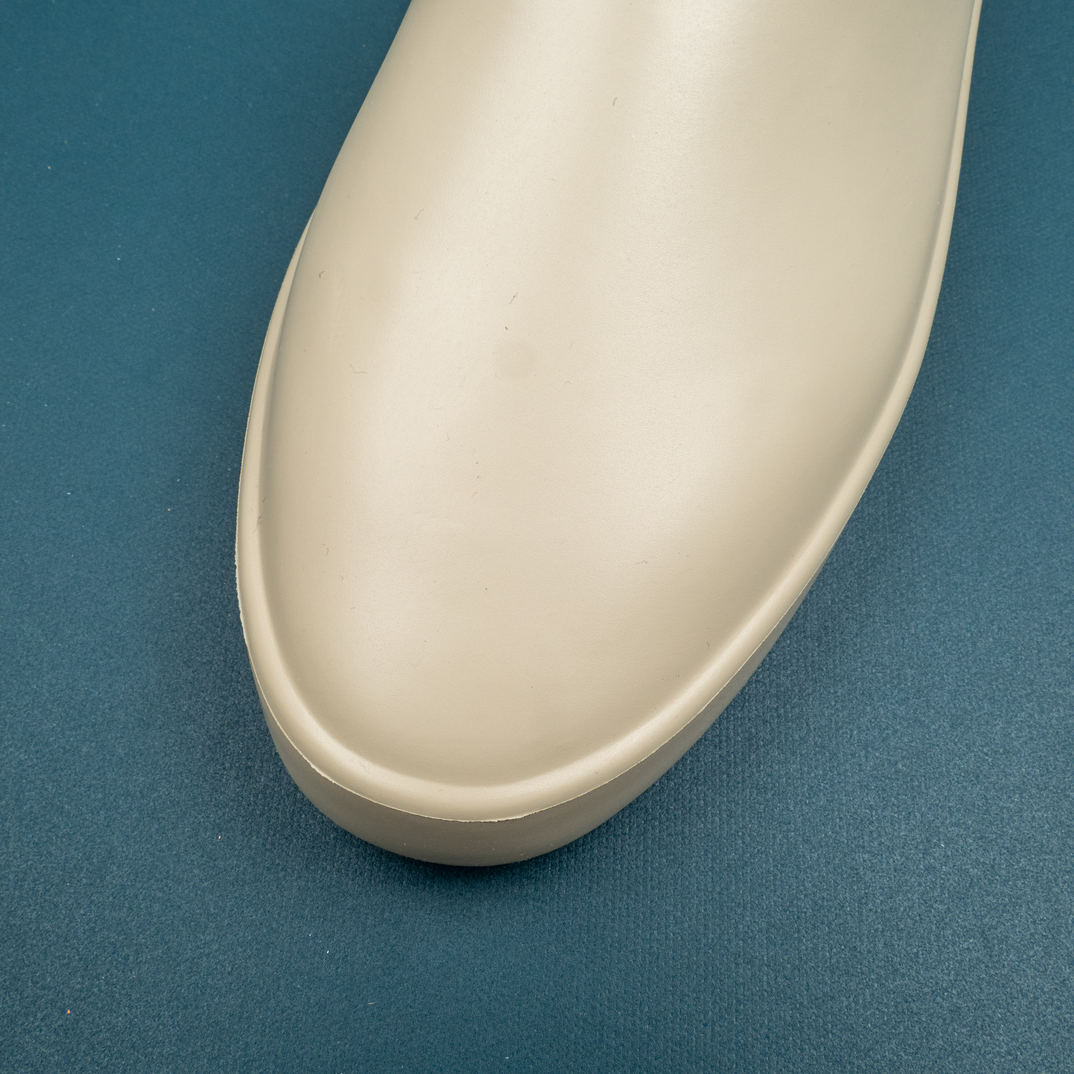 Caliornia One Stirrup Oatmeal