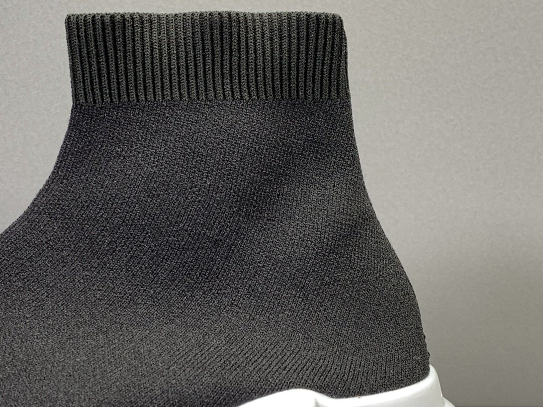 Speed Graffiti Trainers Black White