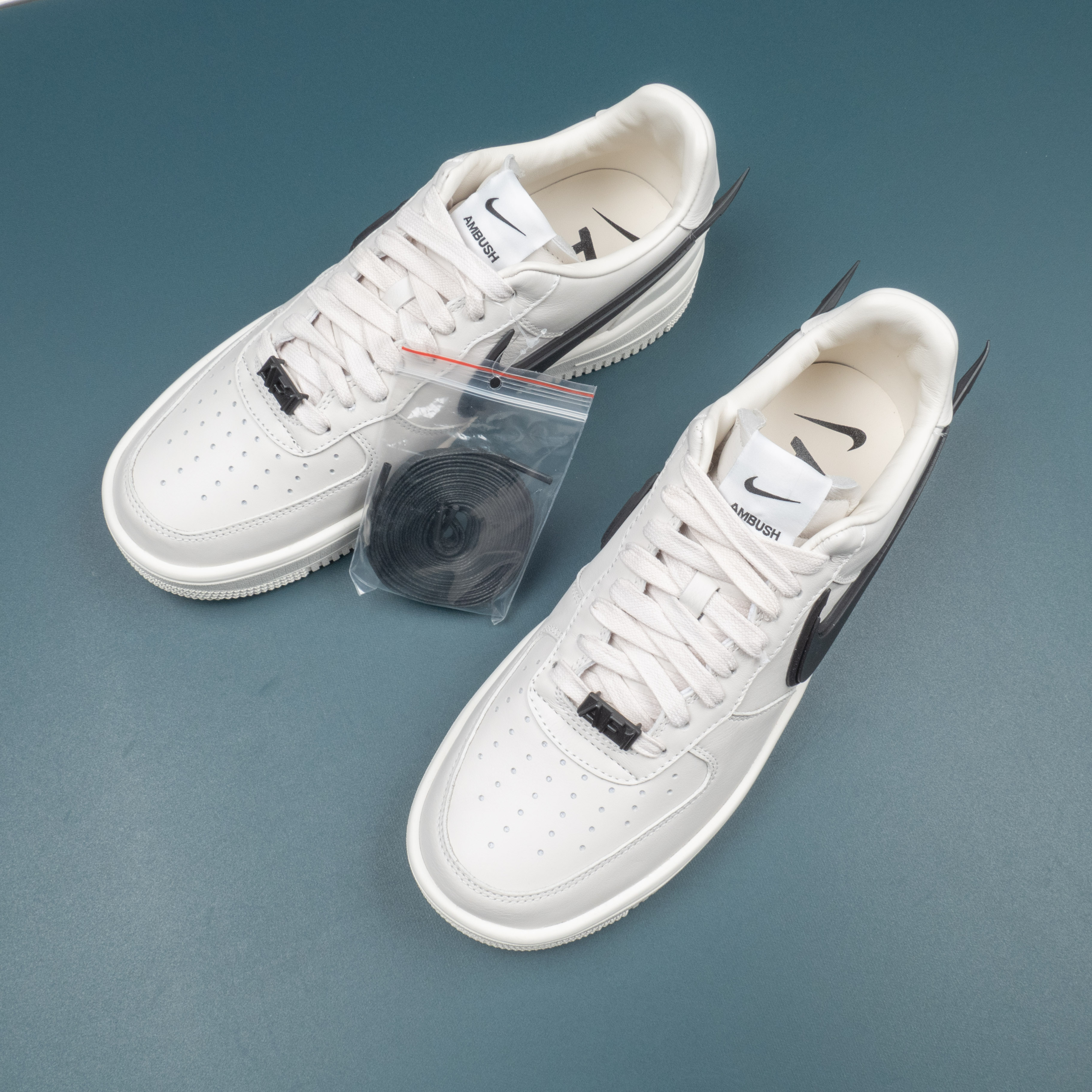 AF 1 Low SP AMBUSH Phantom