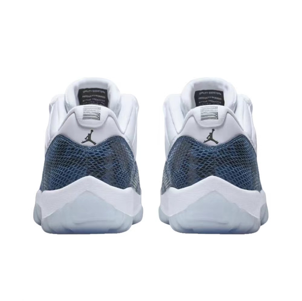 11's Retro Low Snake Navy