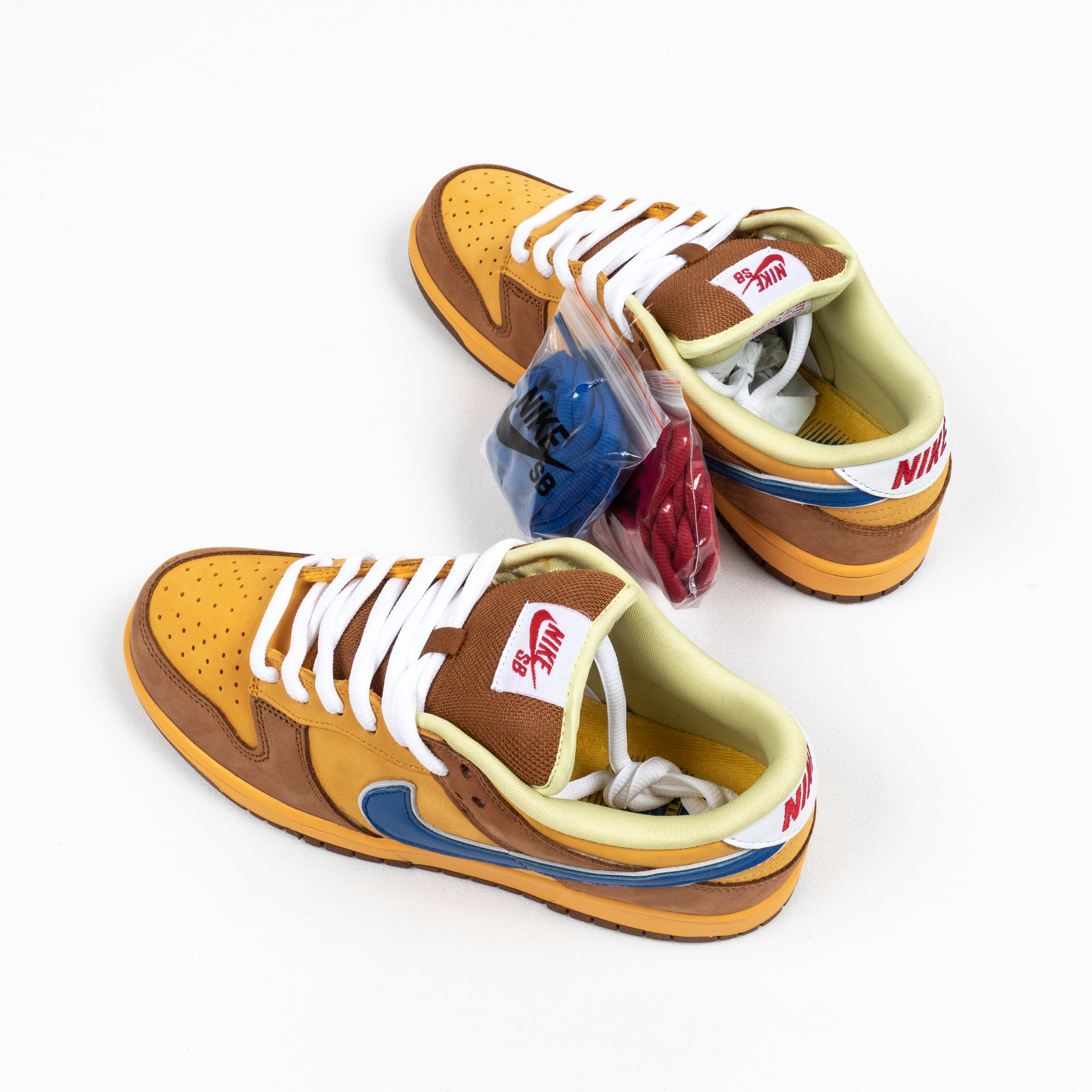 SB Dunk Low Newcastle Brown Ale