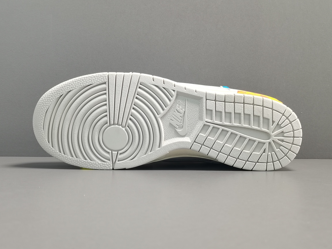 Dunk Low OW Lot 10