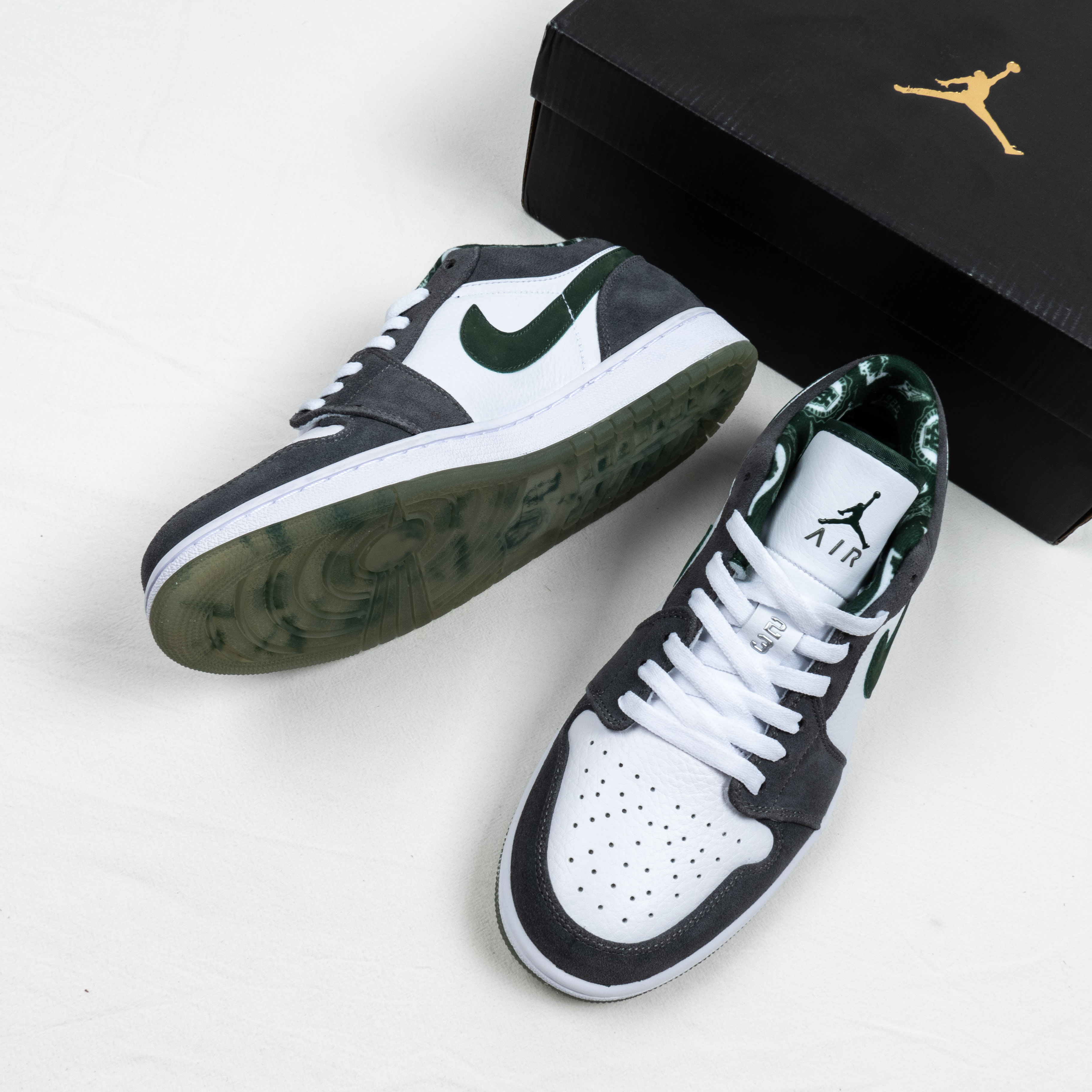 1's Retro Low North Side