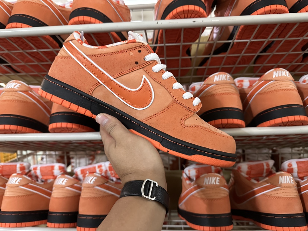Concepts SB Dunk 'Orange Lobster'