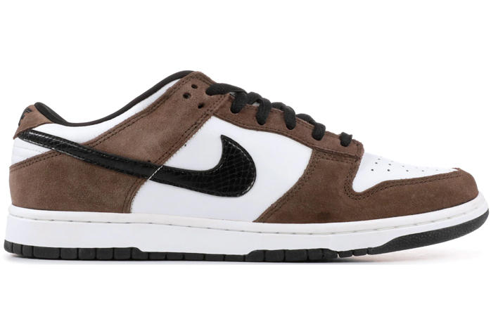 DUNK LOW White Black Trail End Brown
