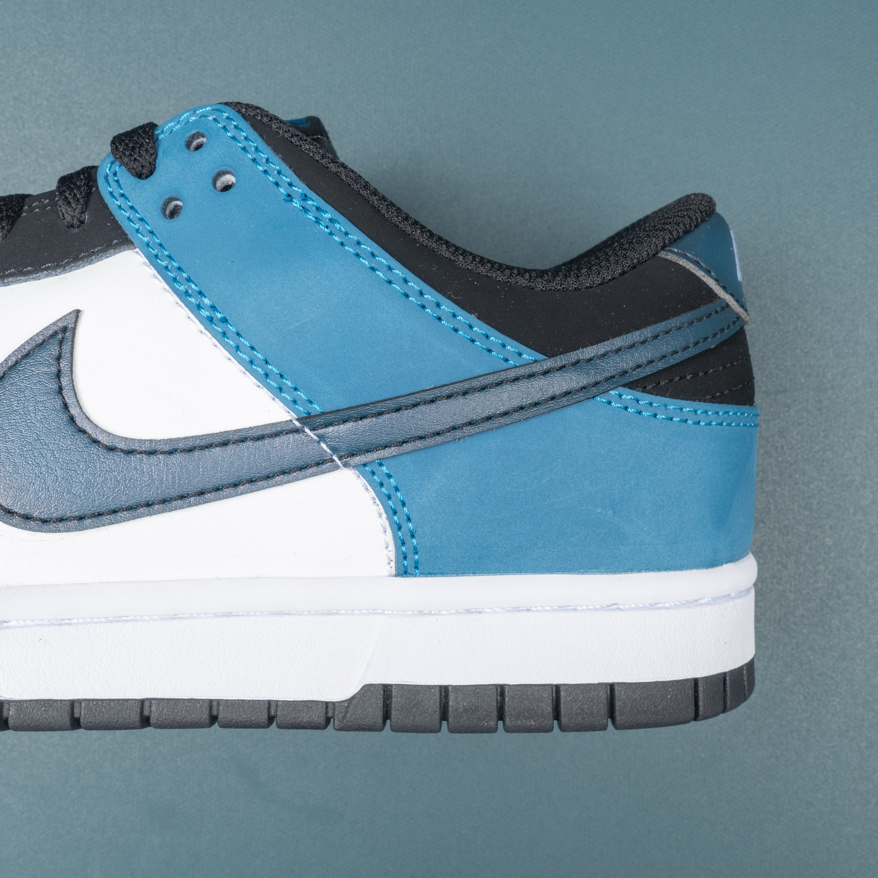 Dunk Low Industrial Blue